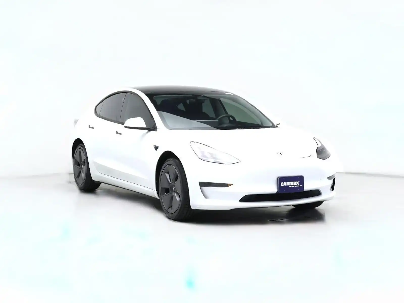 2023 Tesla Model 3 Base's photo