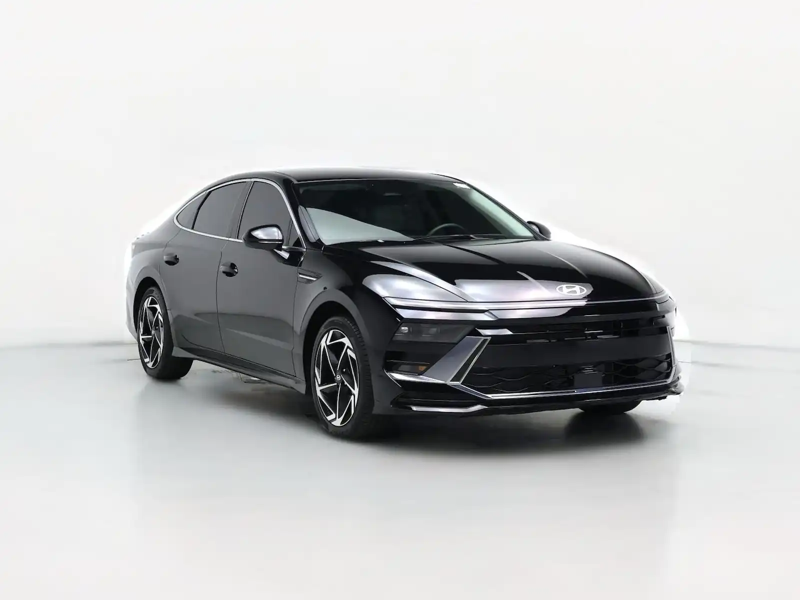 2026 Hyundai Sonata SEL AWD's photo