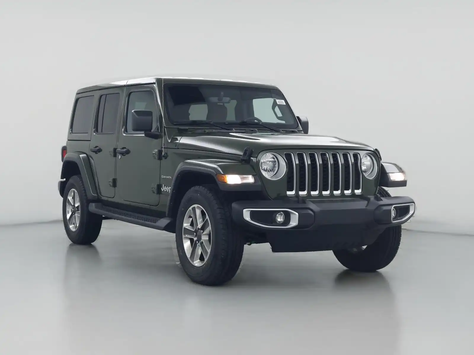 2022 Jeep Wrangler Sahara's photo