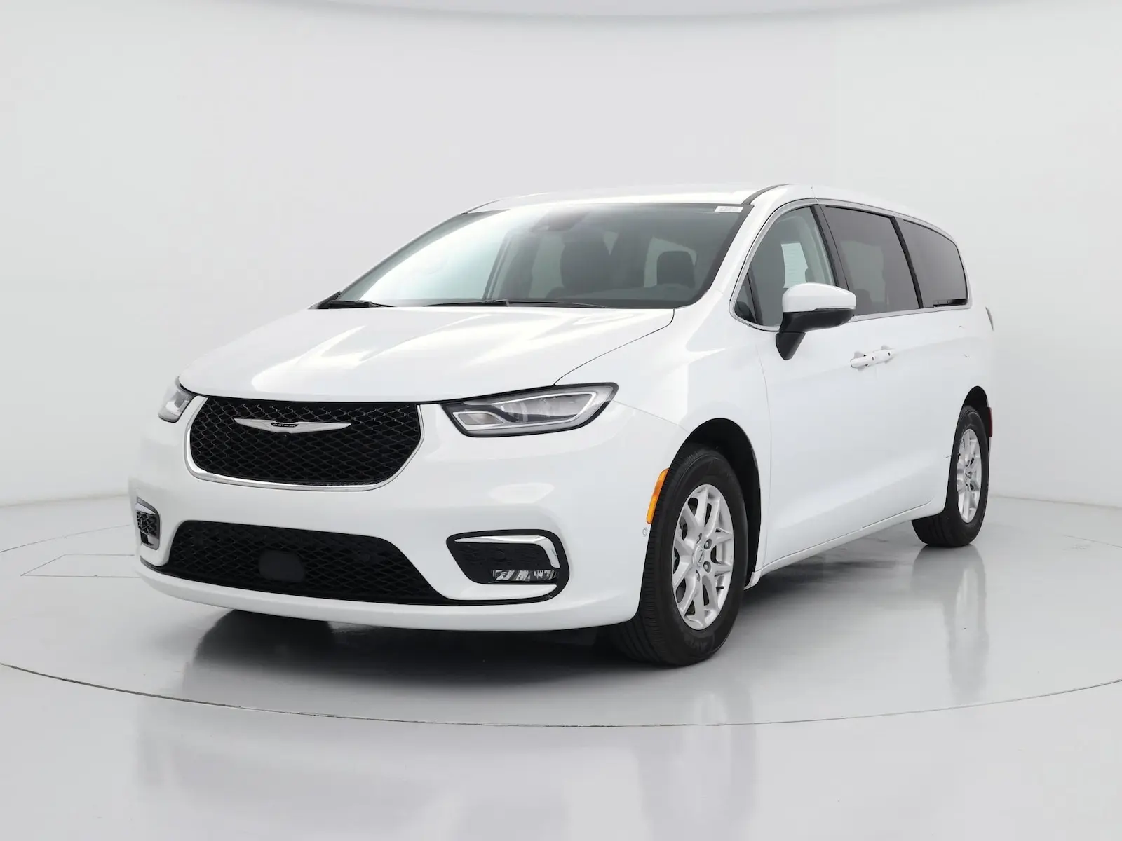 2023 Chrysler Pacifica Touring L photo 5