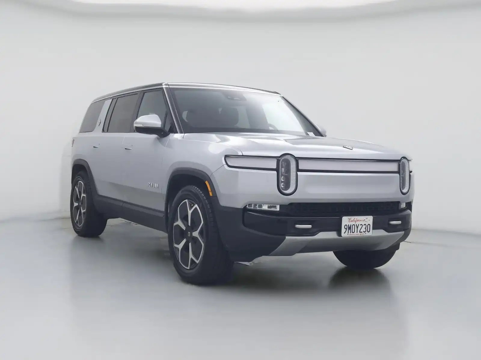 2024 Rivian R1S Adventure Dual-Motor Standard Pack's photo