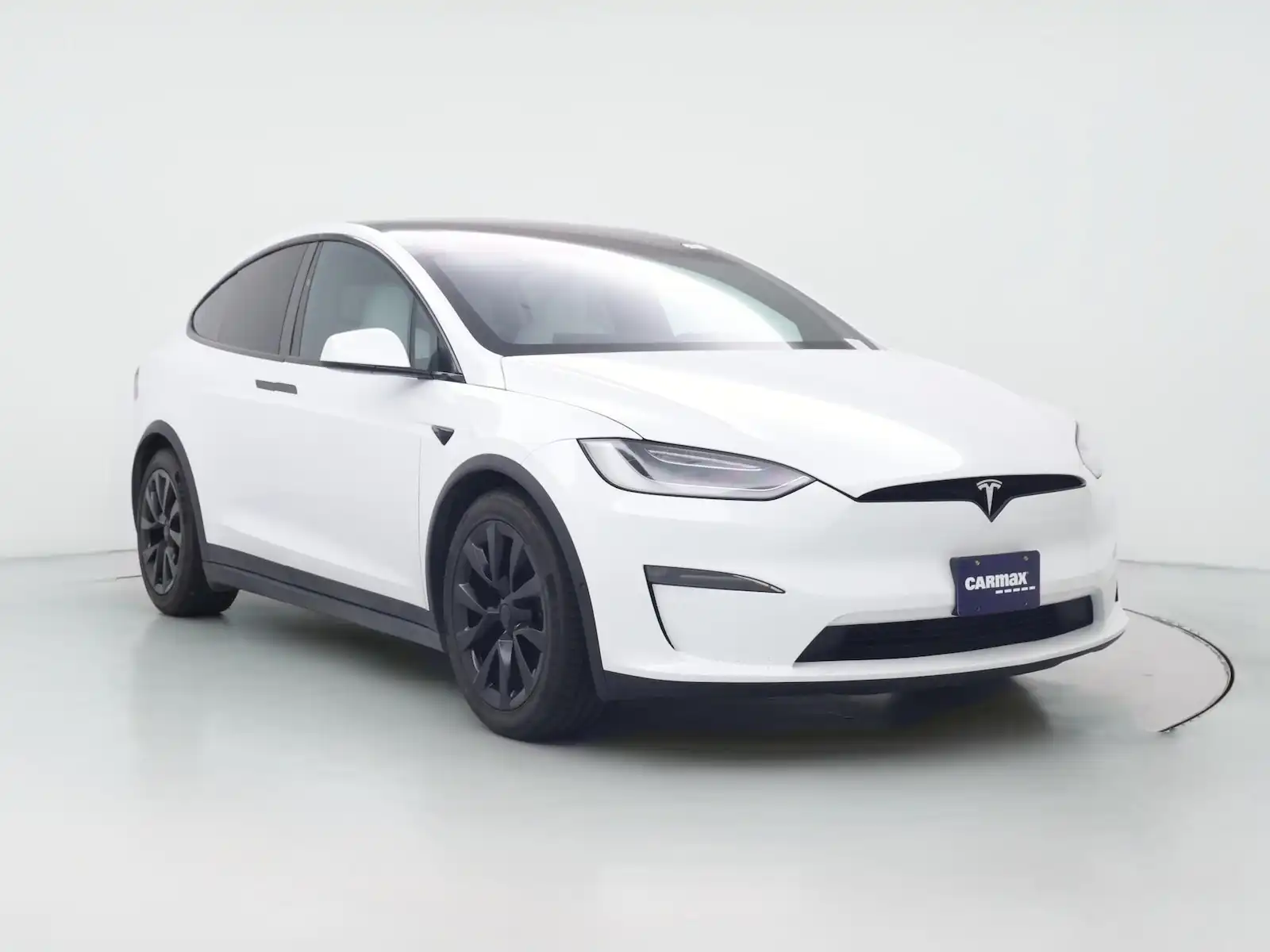 2023 Tesla Model X Long Range's photo