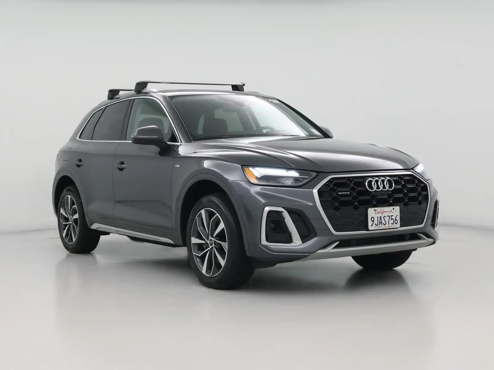 2023 Audi Q5 45 Premium Plus's photo