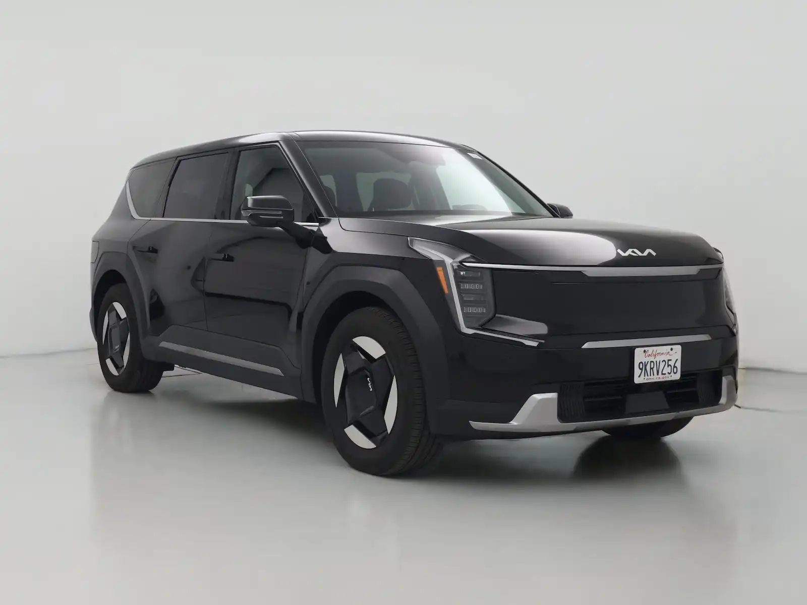 2024 Kia EV9 Light's photo