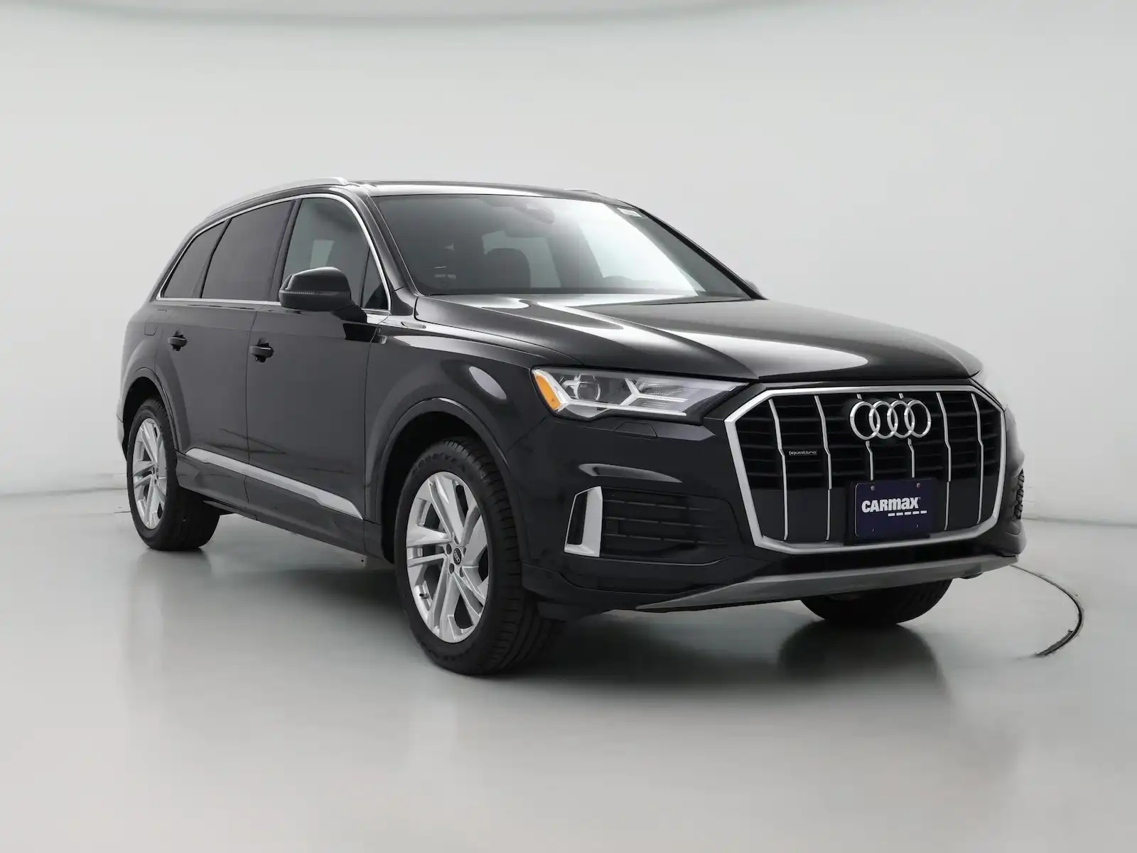 2023 Audi Q7 45 Premium quattro Tiptronic's photo