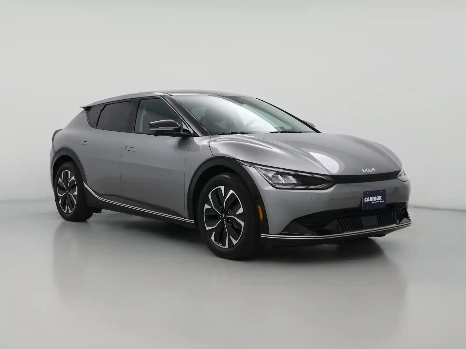 2024 Kia EV6 Wind AWD's photo