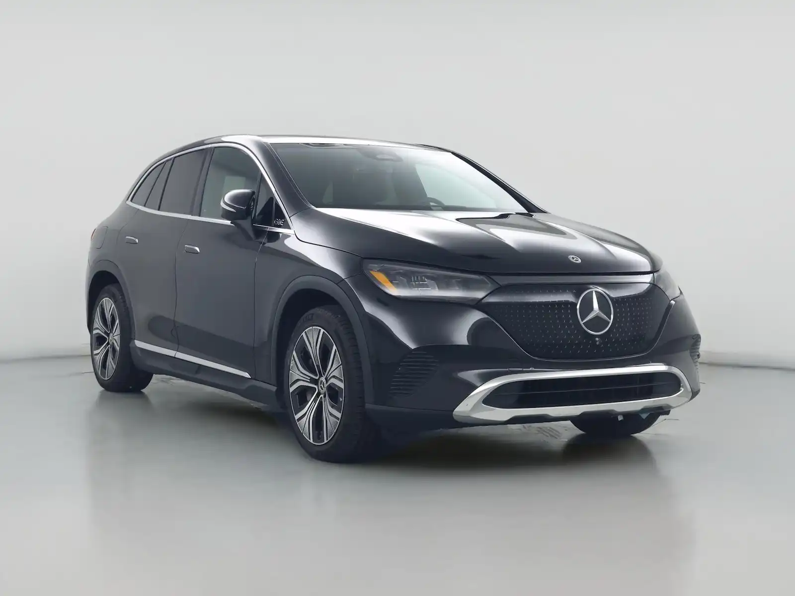 2023 Mercedes-Benz EQE SUV EQE350 4MATIC's photo