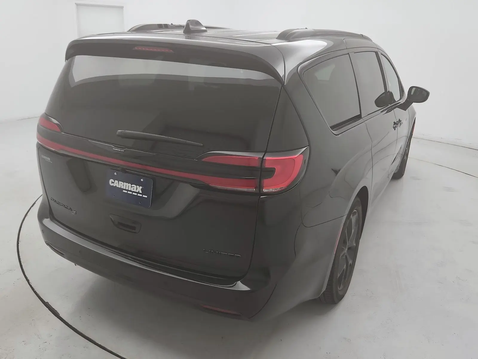 2026 Chrysler Pacifica Limited photo 5
