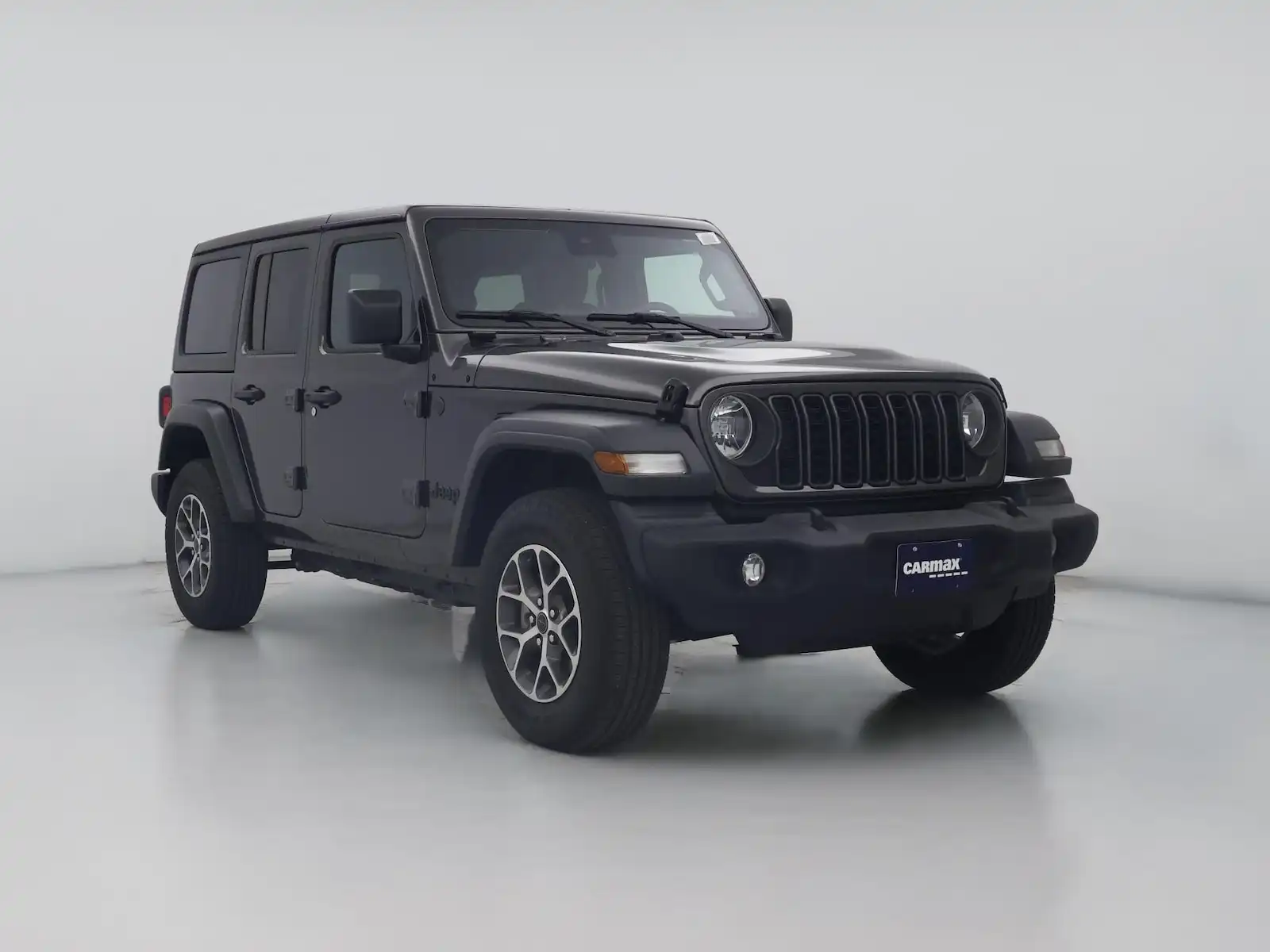 2024 Jeep Wrangler Sport S's photo