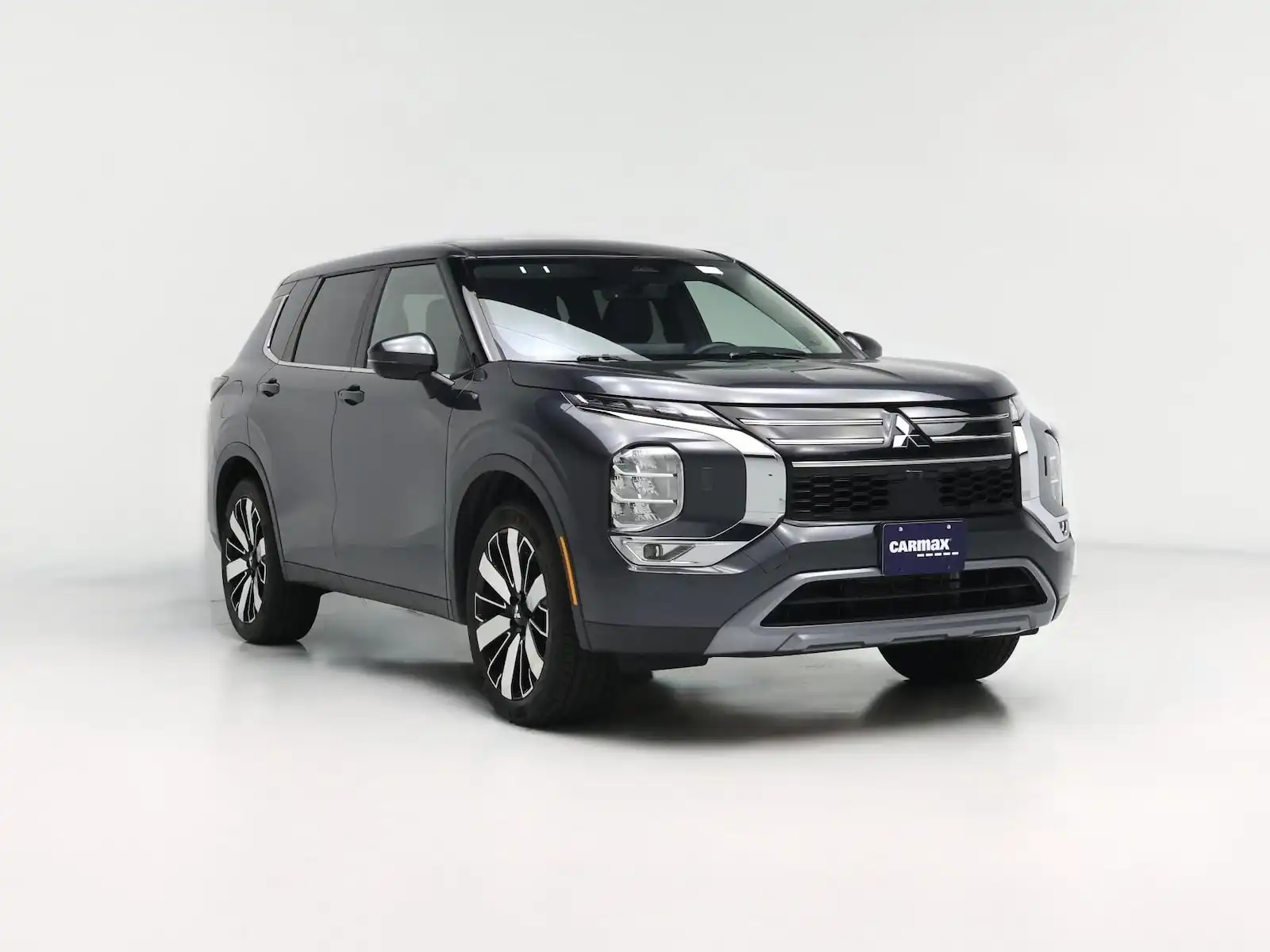 2025 Mitsubishi Outlander SE S-AWC's photo
