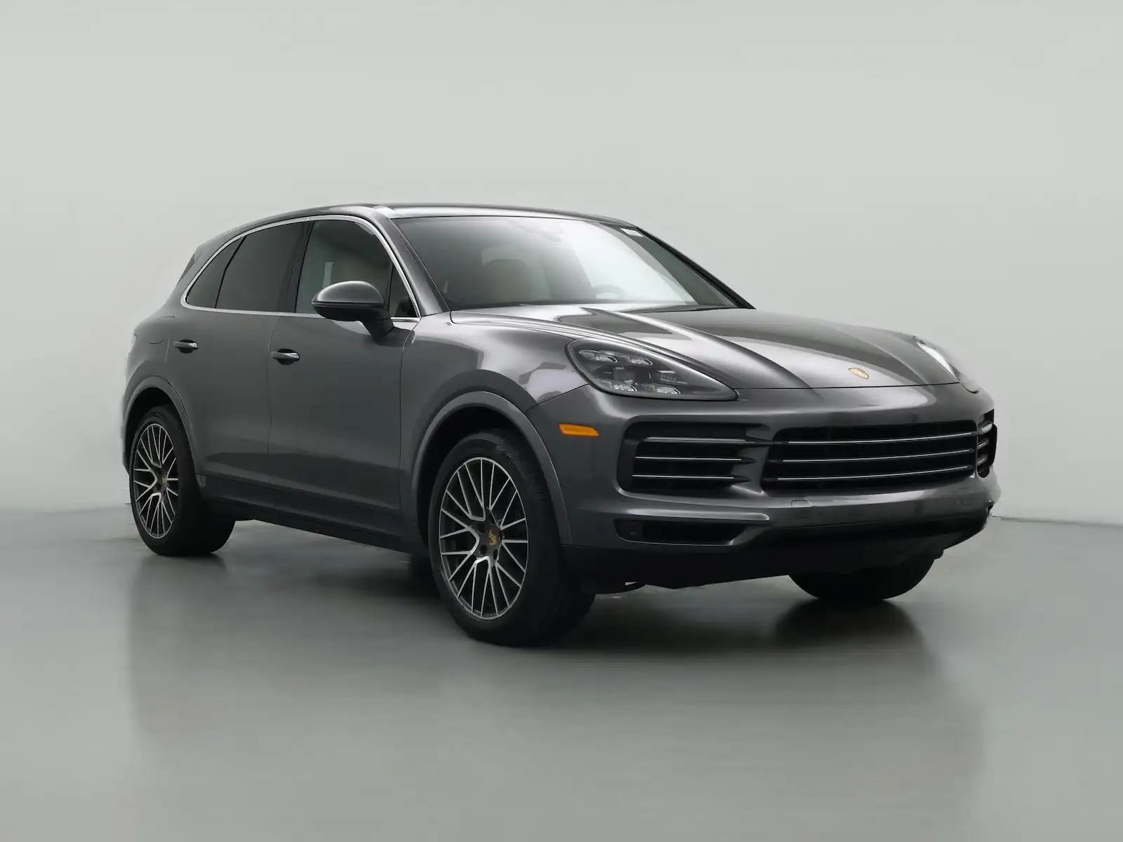 2021 Porsche Cayenne Base's photo
