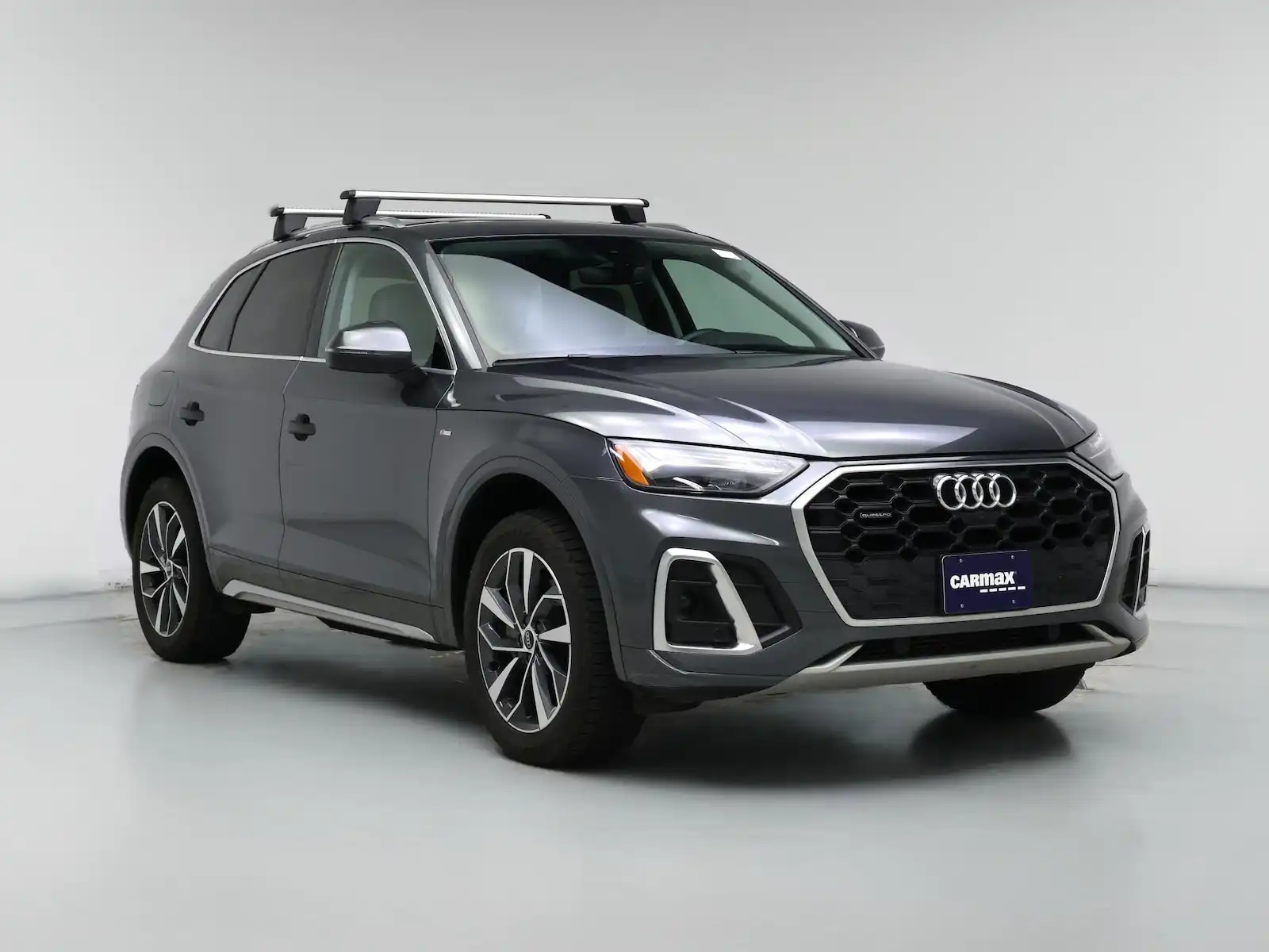 2023 Audi Q5 45 Premium Plus's photo