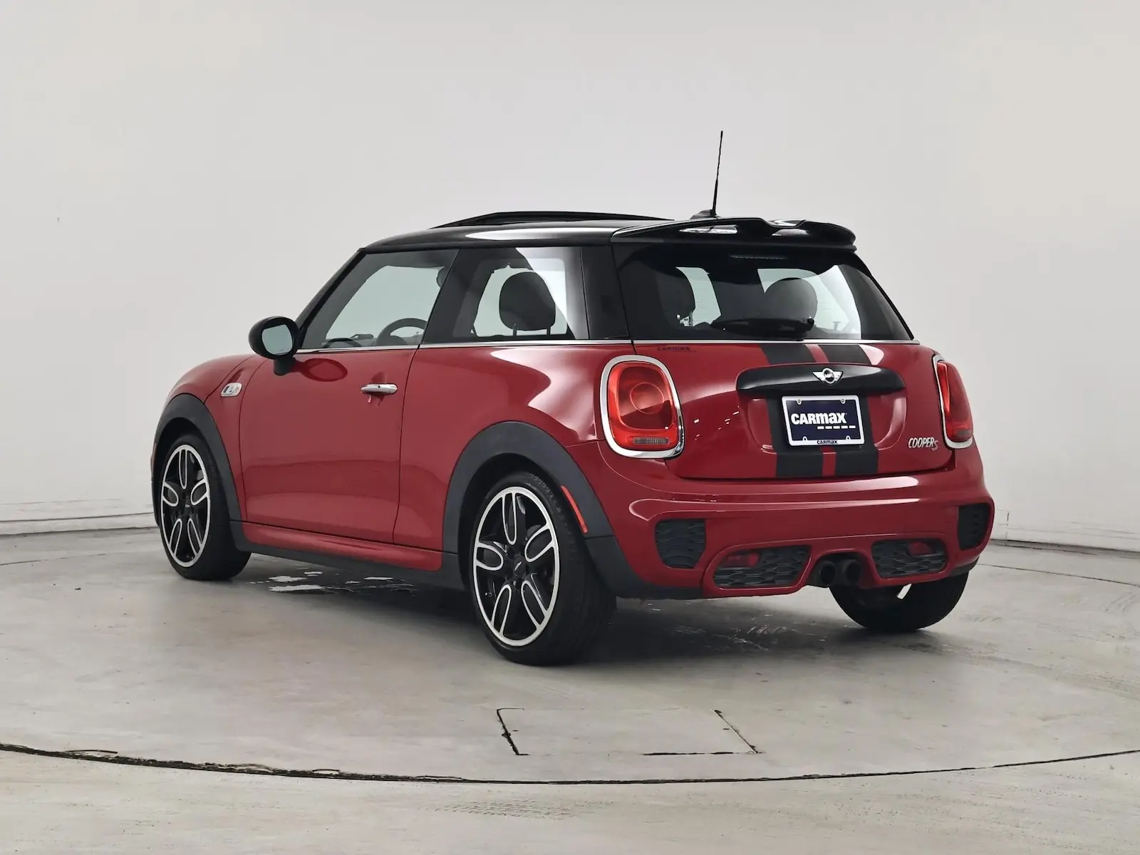 2016 MINI Cooper S photo 3