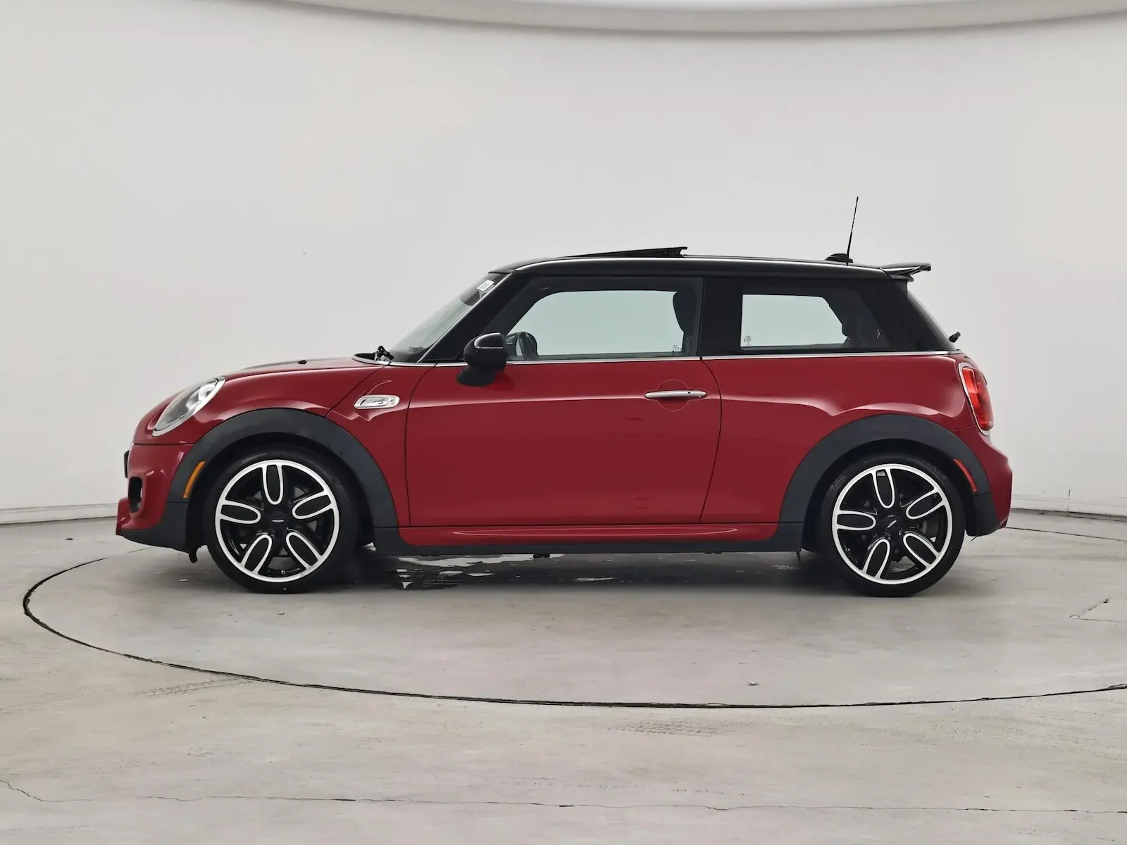 2016 MINI Cooper S photo 4