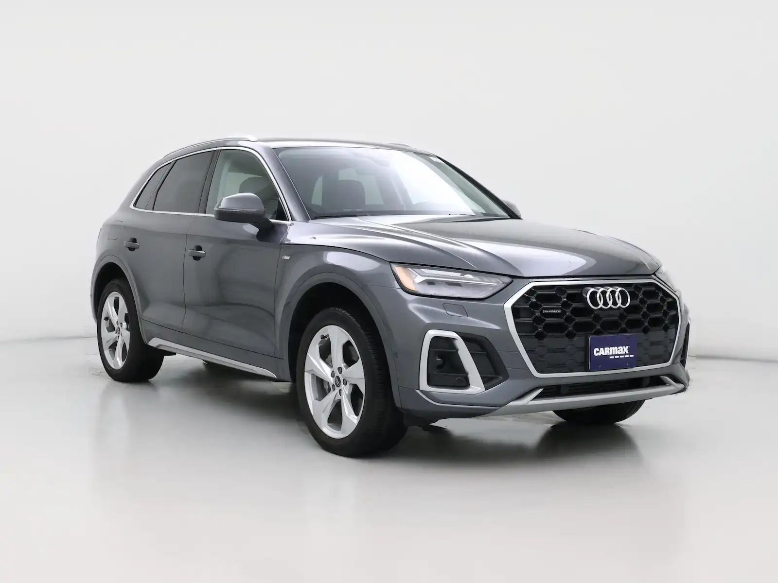 2023 Audi Q5 45 Prestige's photo