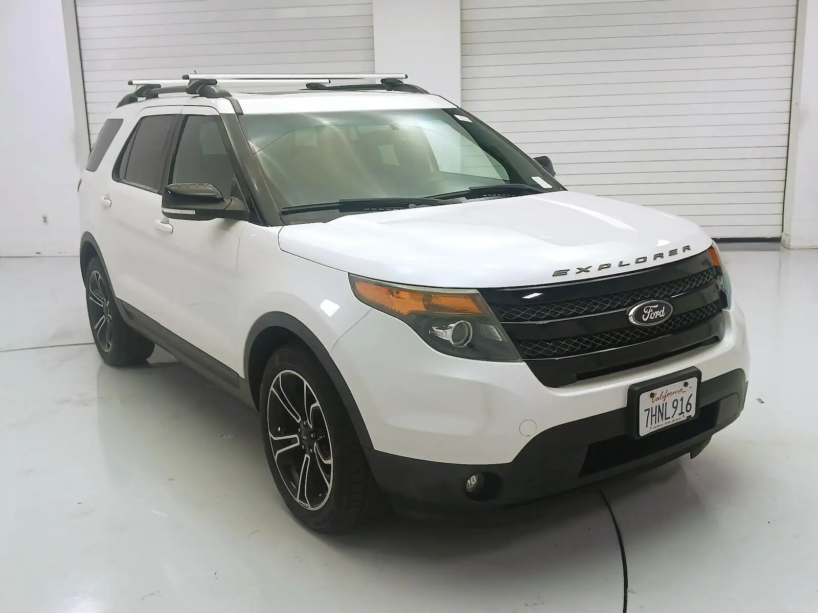 2015 Ford Explorer Sport 4WD photo 1