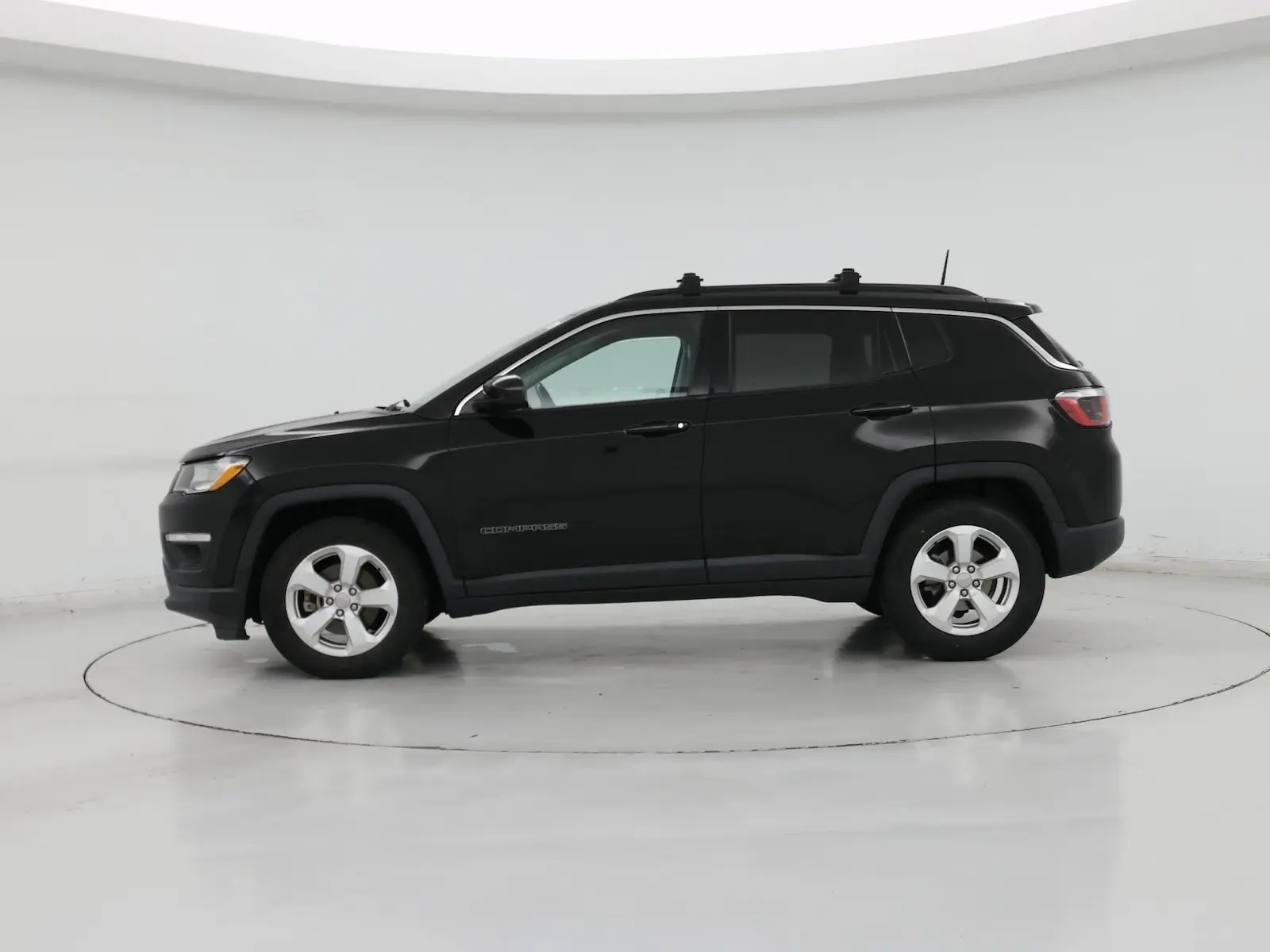 2017 Jeep Compass Latitude photo 4
