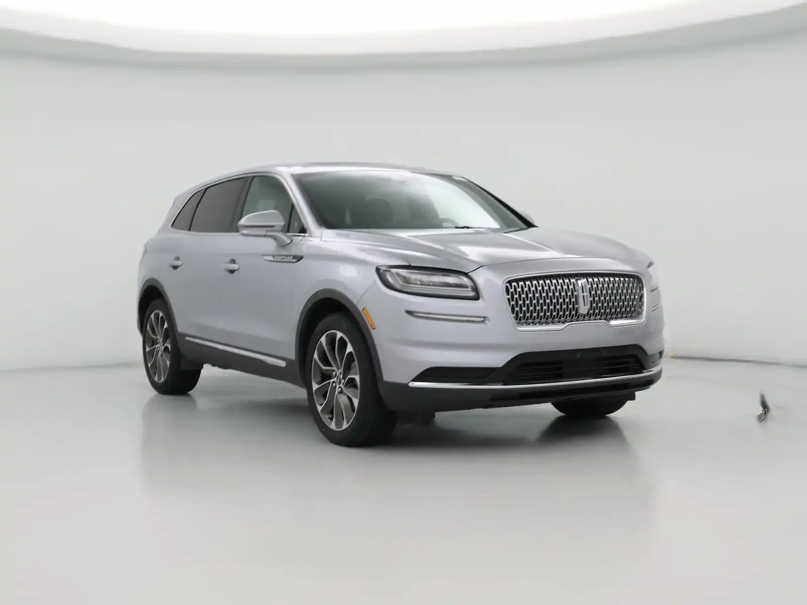2023 Lincoln Nautilus Reserve FWD's photo