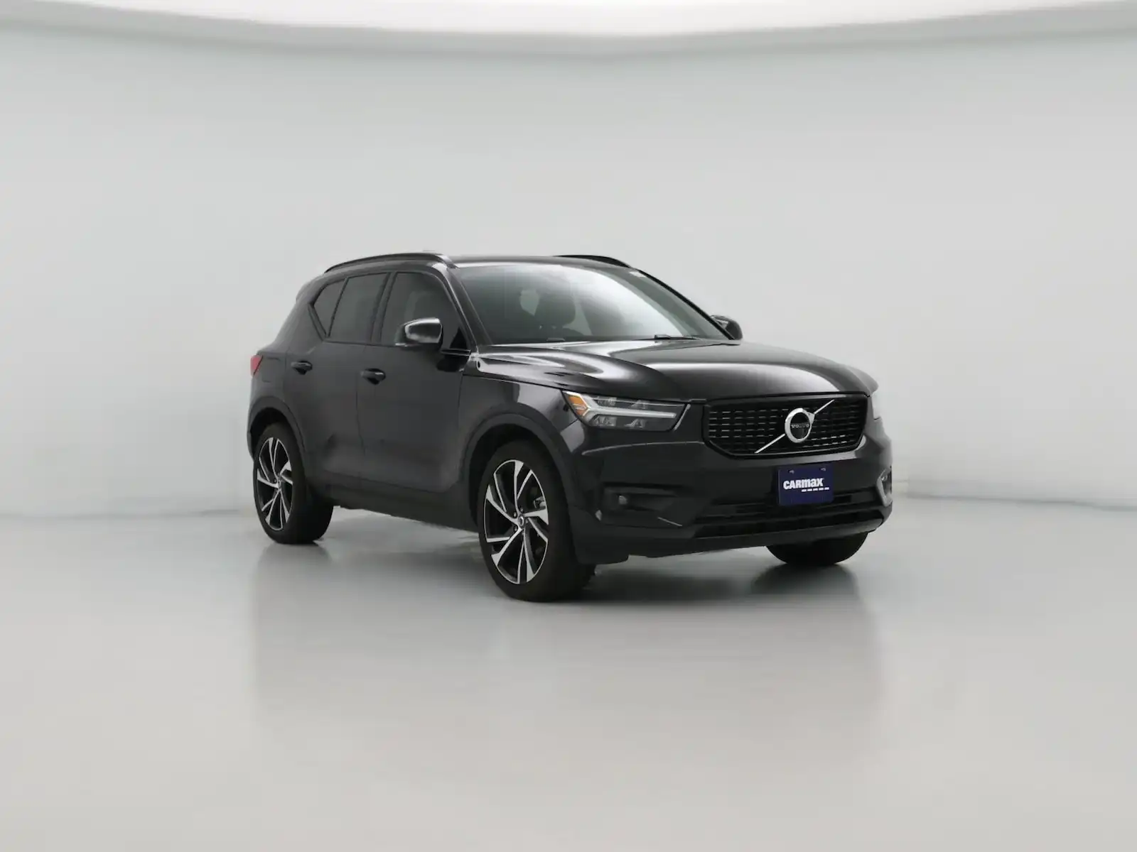 2021 Volvo XC40 T5 R-Design AWD's photo