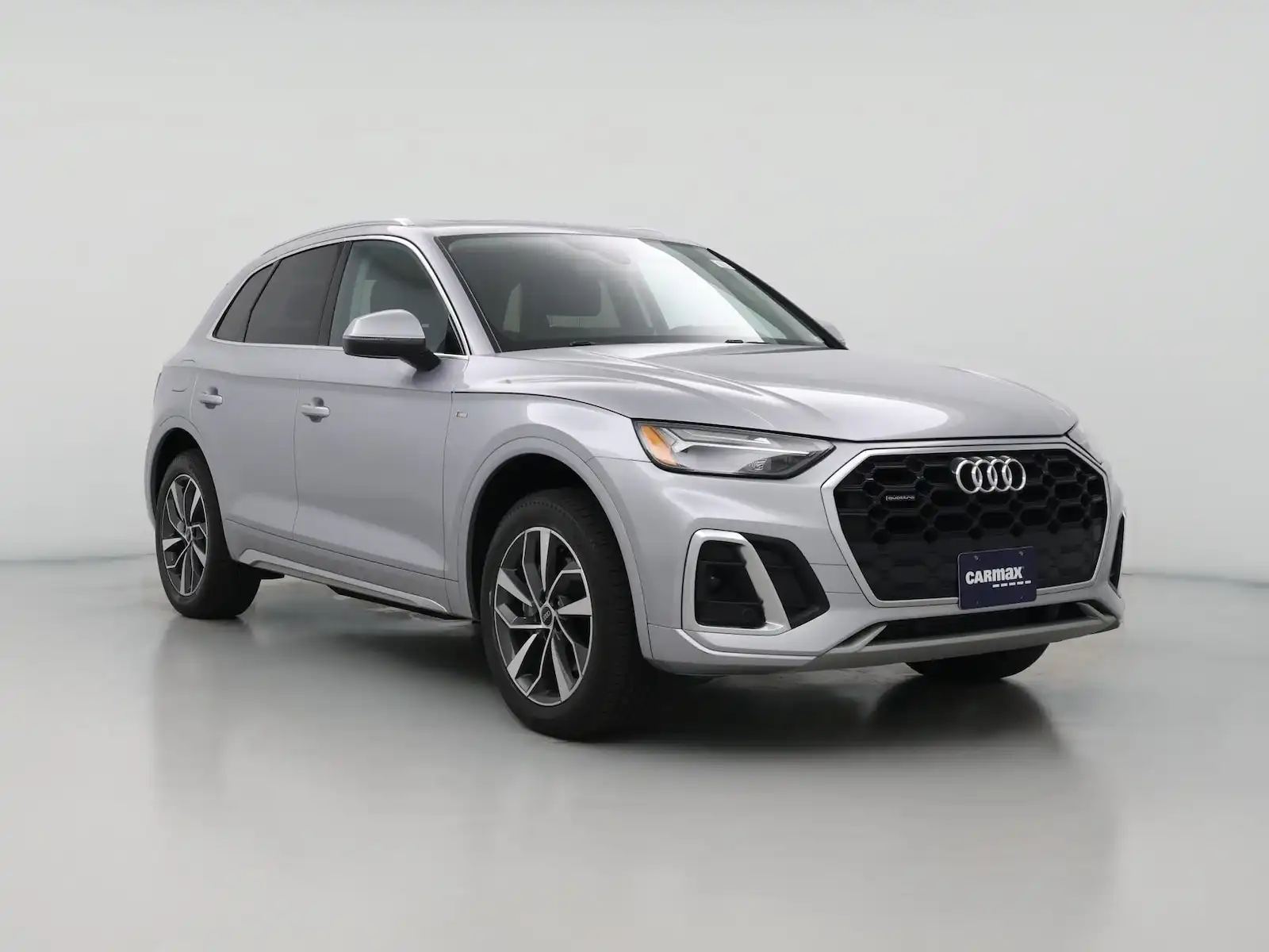 2022 Audi Q5 45 Premium's photo