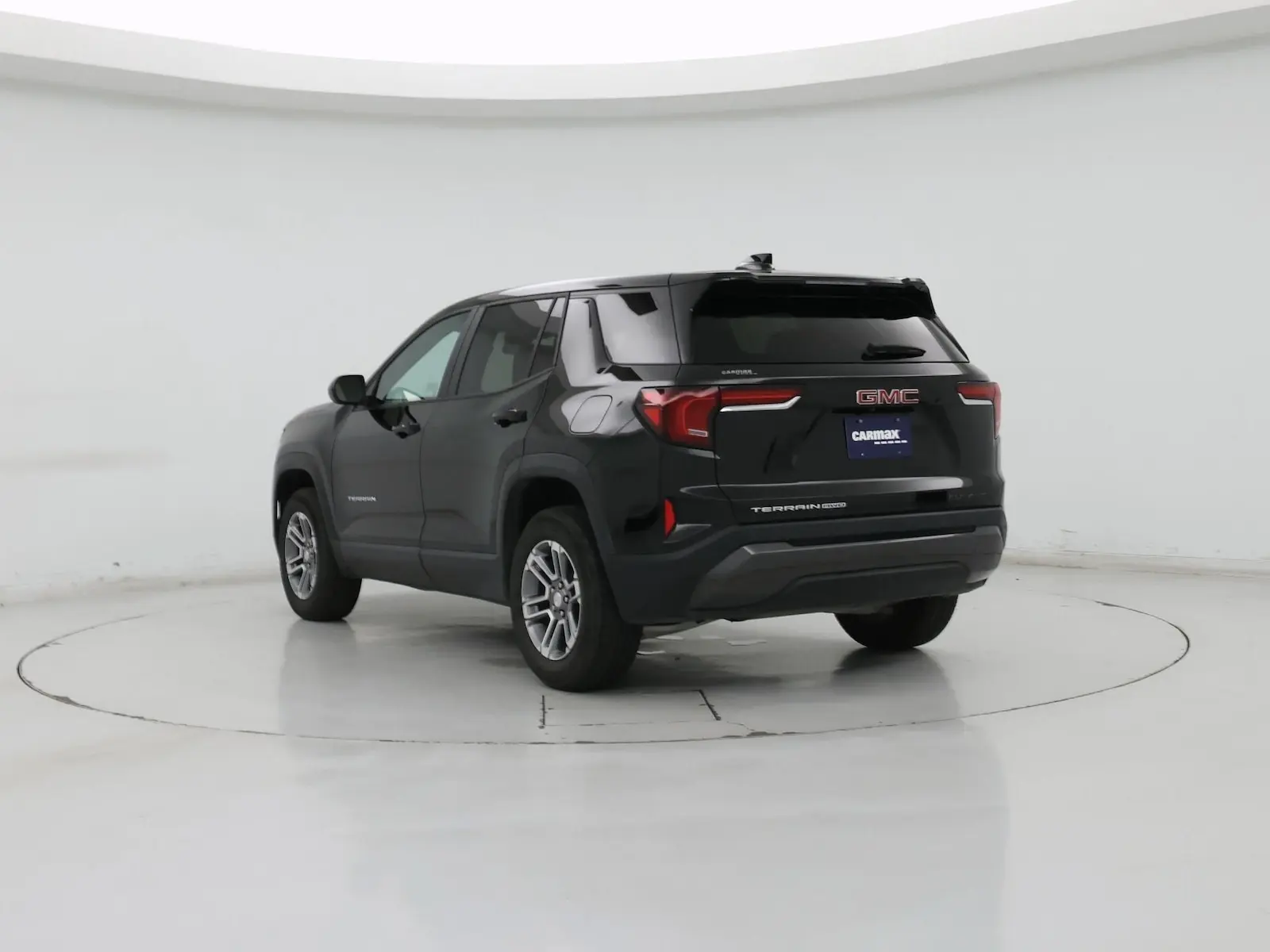 2025 GMC Terrain Elevation AWD photo 3