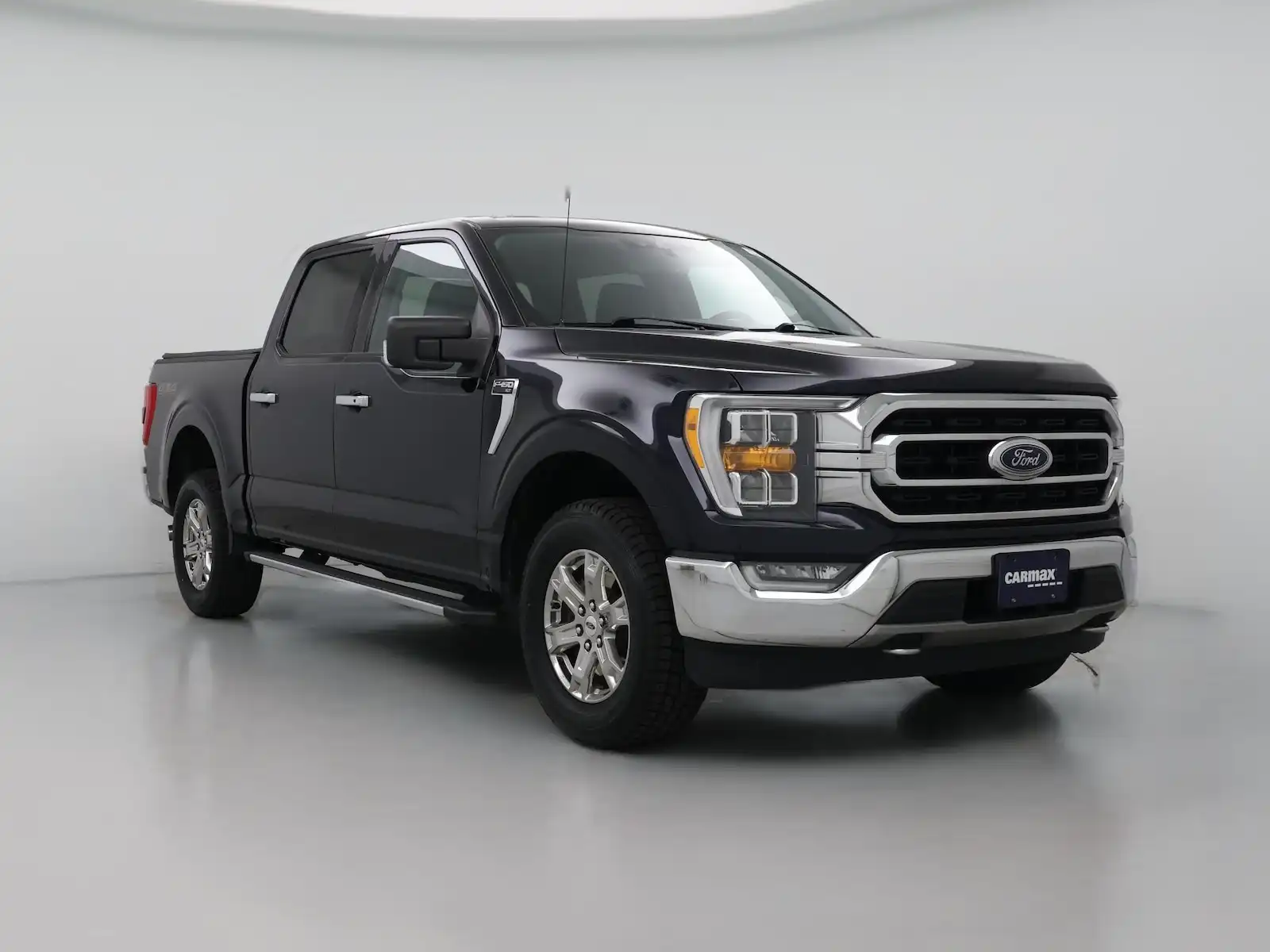 2021 Ford F-150 XLT 4WD SuperCrew 5-1/2' Box's photo