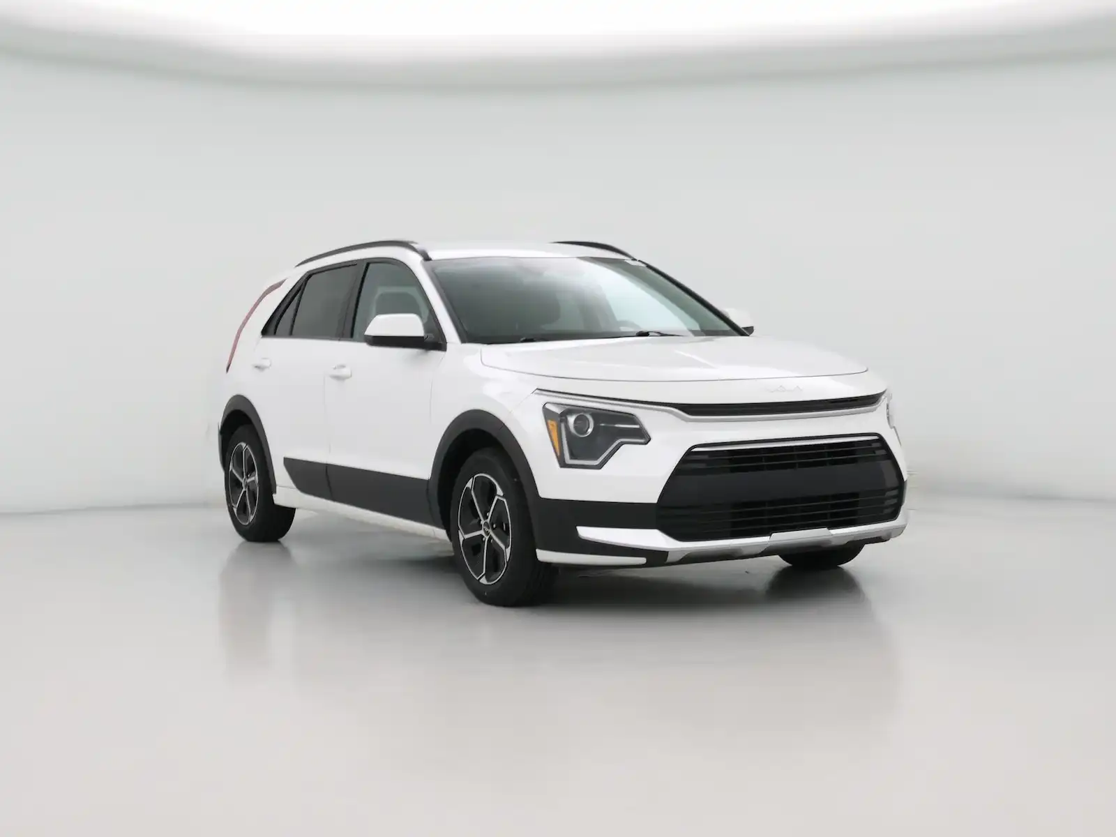 2025 Kia Niro Hybrid LX's photo