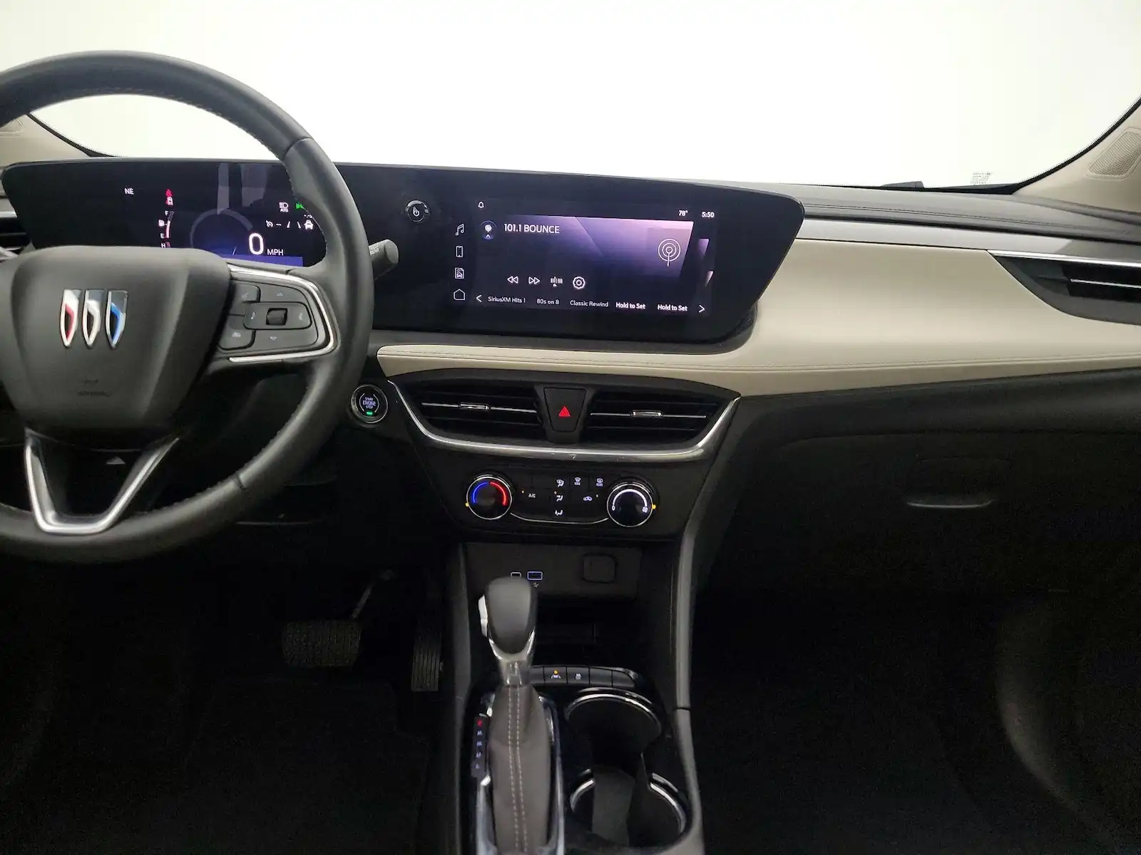 2024 Buick Encore GX Preferred's photo