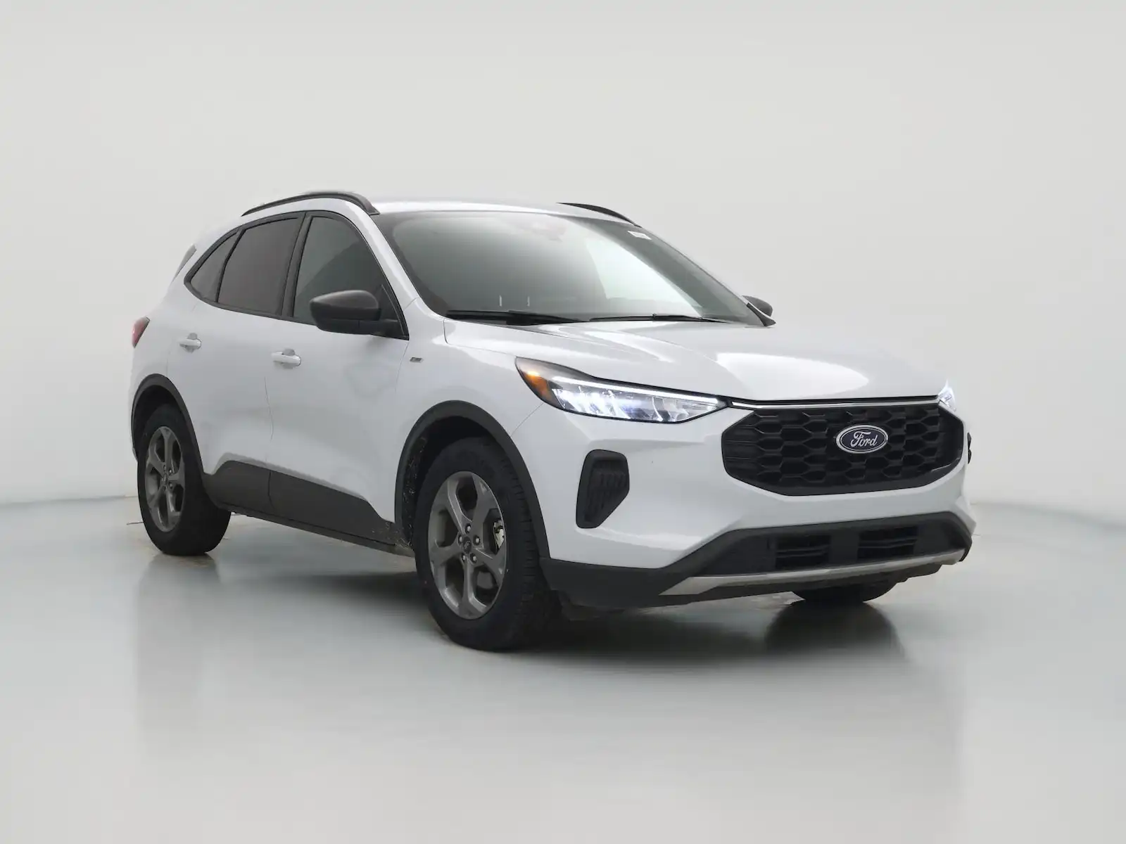 2025 Ford Escape ST-Line's photo