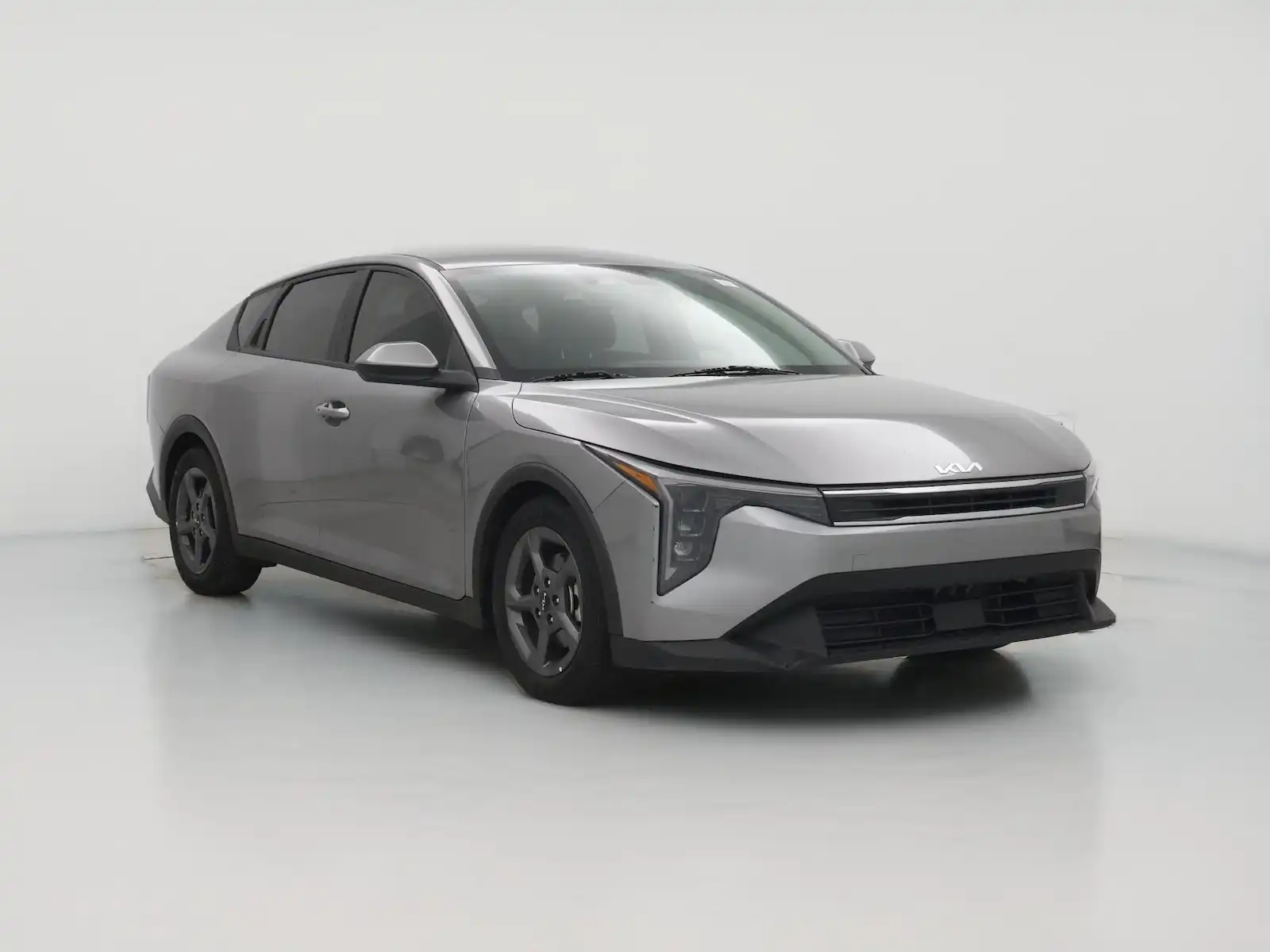 2025 Kia K4 LXS Auto's photo