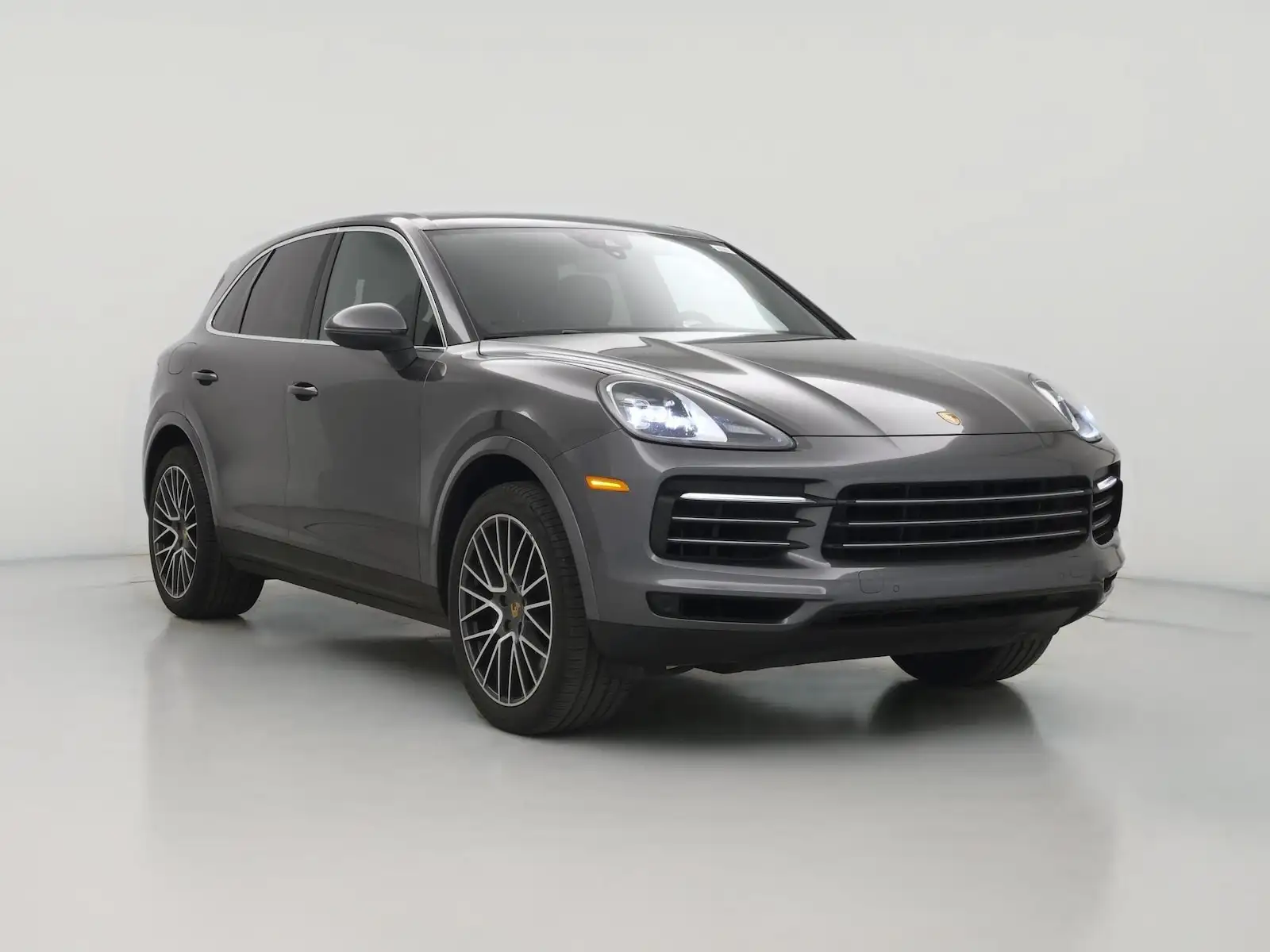 2021 Porsche Cayenne Base's photo