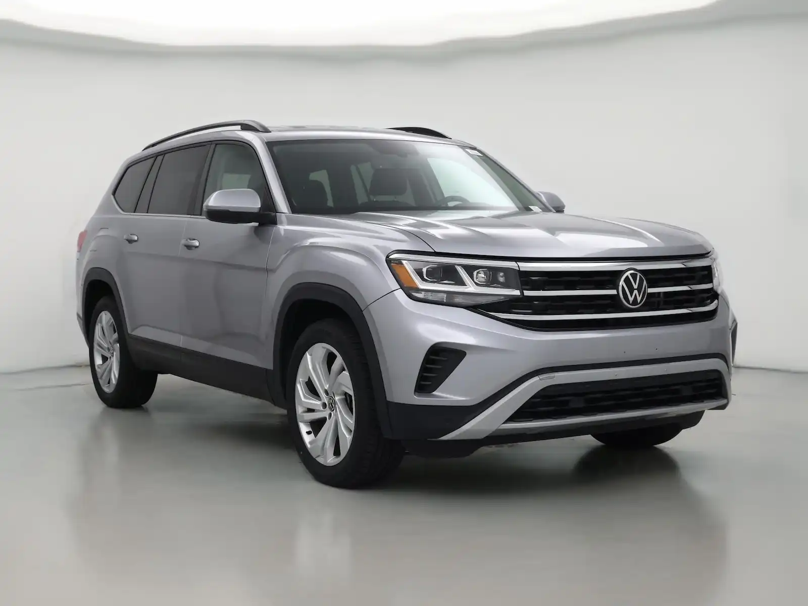 2022 Volkswagen Atlas 3.6L SE with Tech's photo