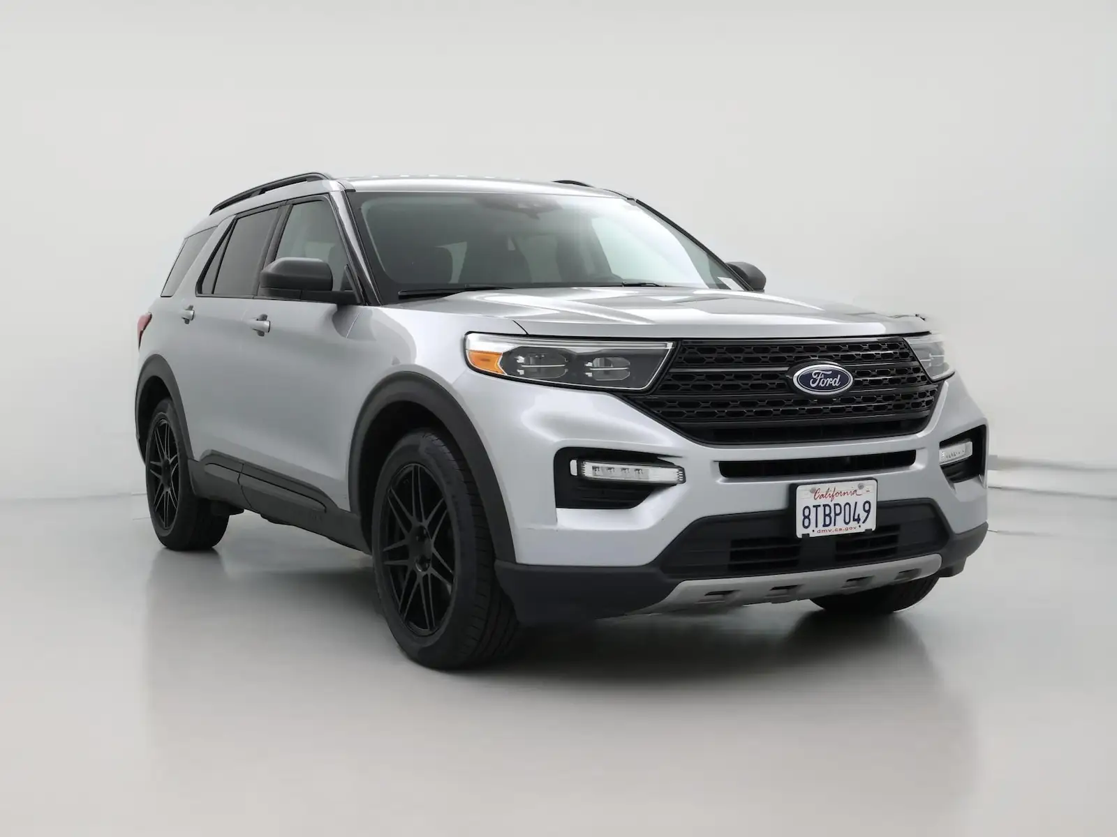 2020 Ford Explorer XLT 4WD photo 1