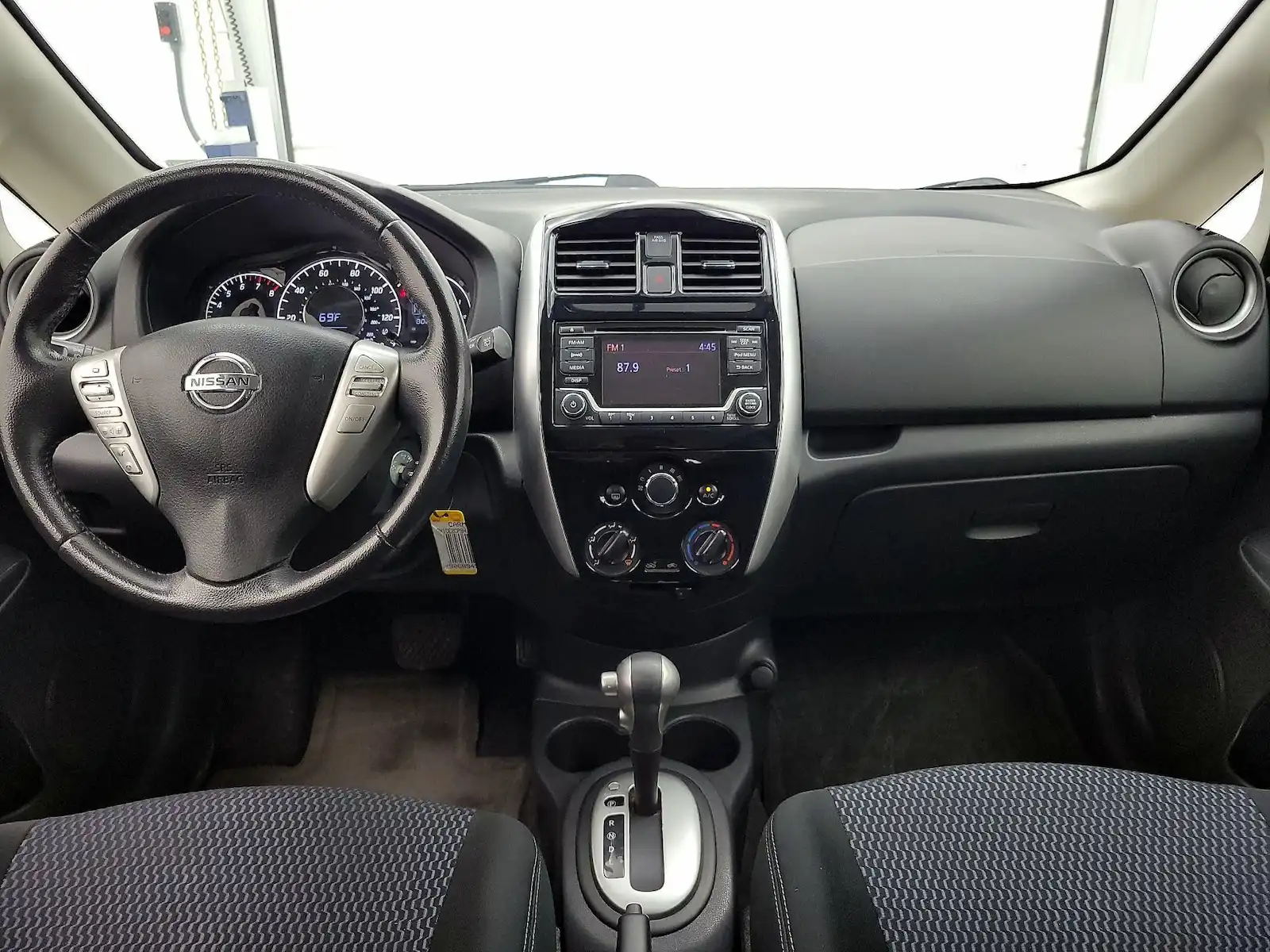 2017 Nissan Versa Note 1.6 SV CVT's photo