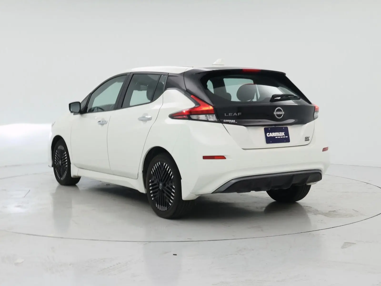 2023 Nissan Leaf SV Plus photo 3