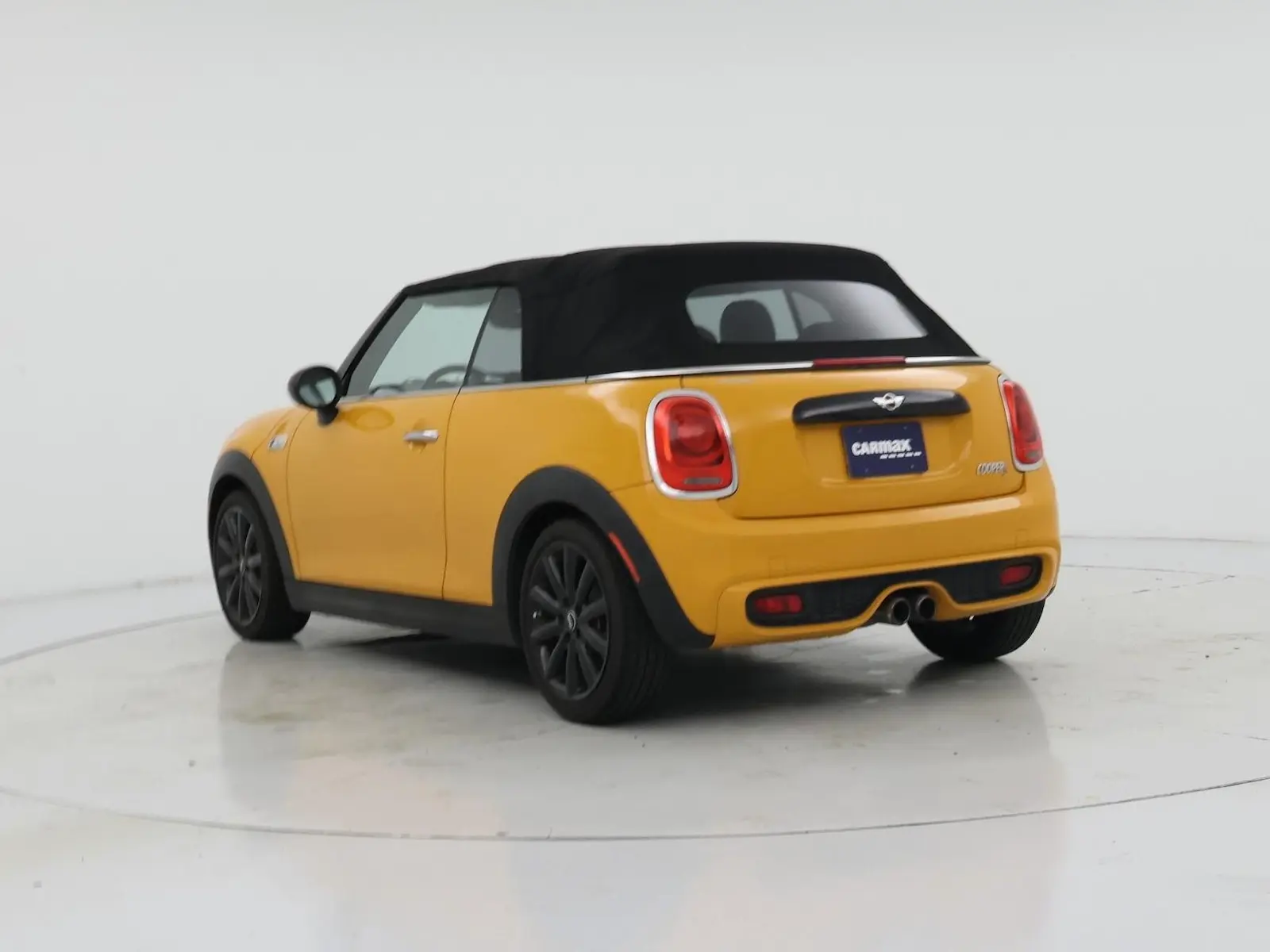 2016 MINI Cooper S photo 3