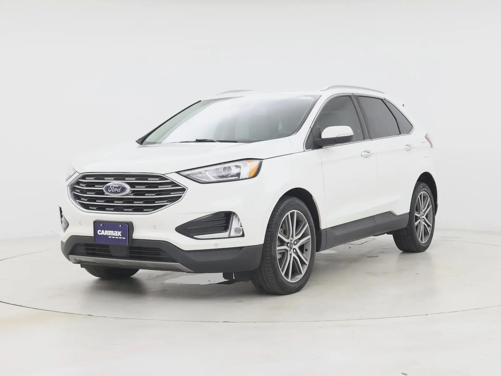 2021 Ford Edge Titanium photo 5