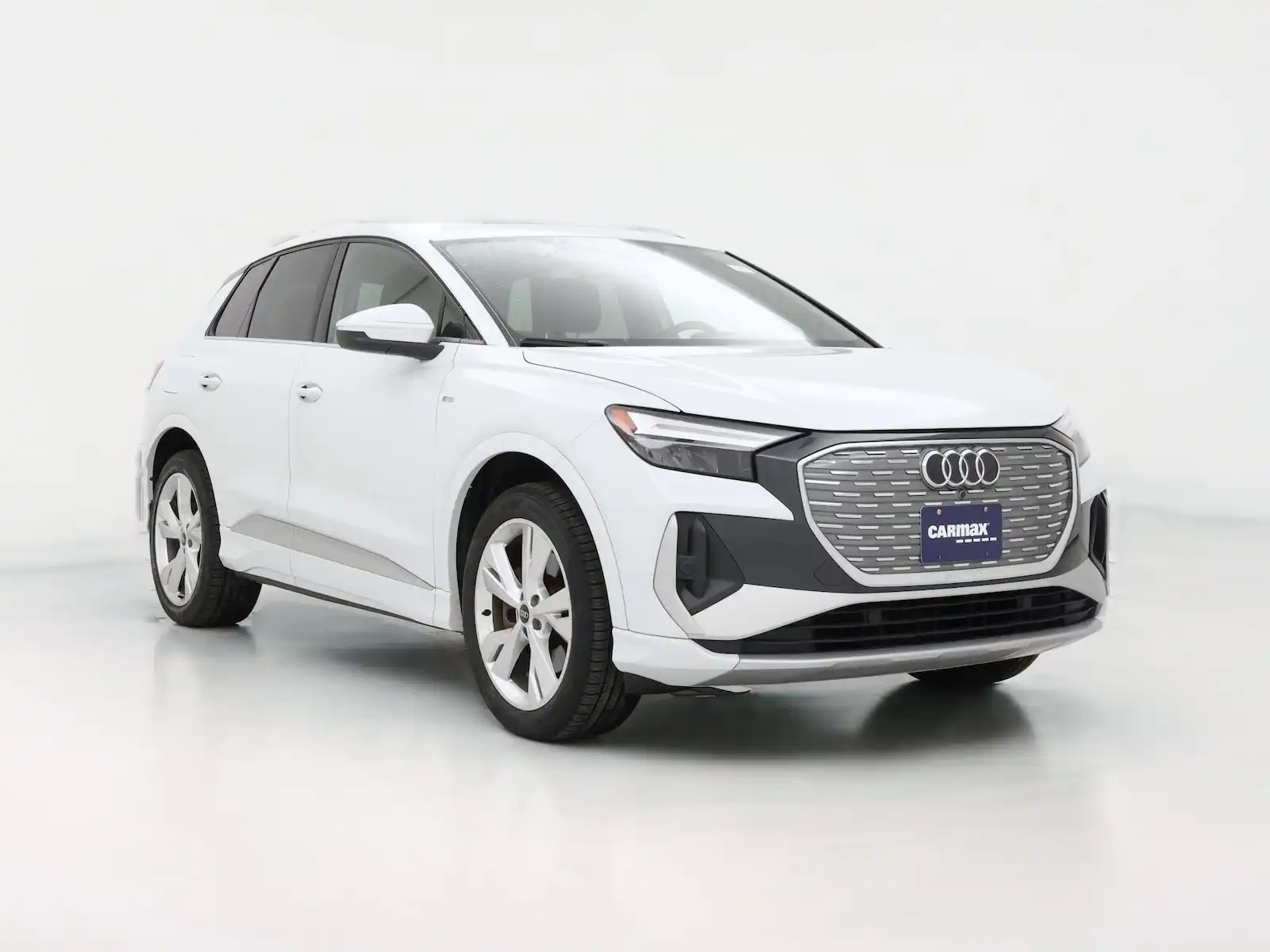 2023 Audi Q4 e-tron 50 Premium quattro's photo