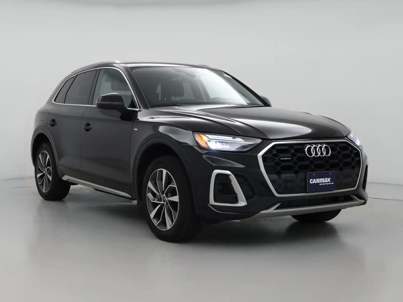 2024 Audi Q5 45 Premium's photo