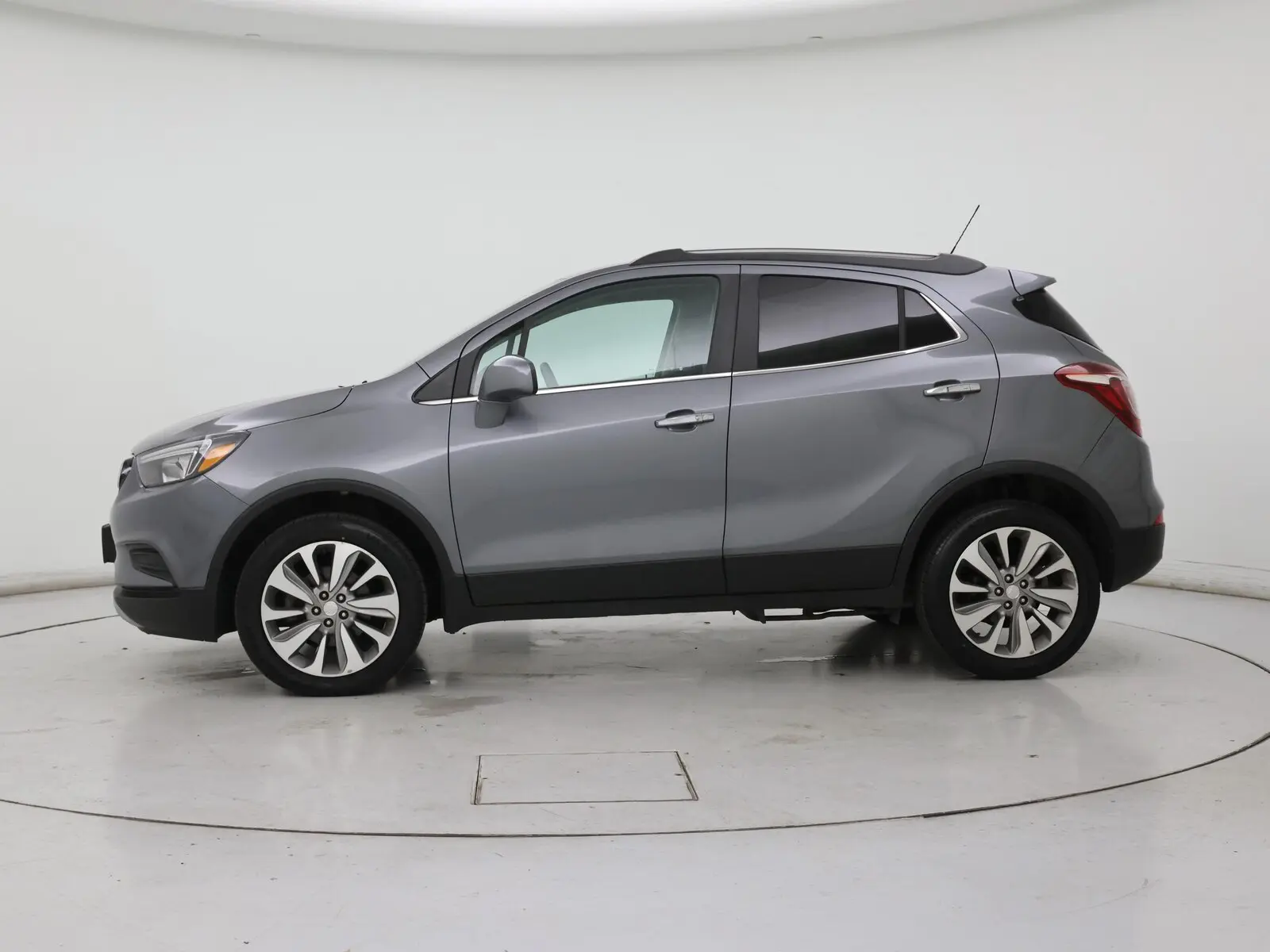 2020 Buick Encore Preferred AWD photo 4