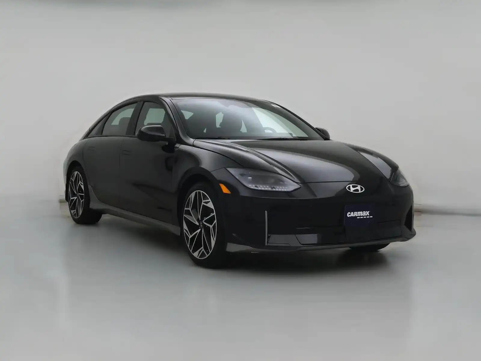2025 Hyundai Ioniq 6 SEL AWD's photo