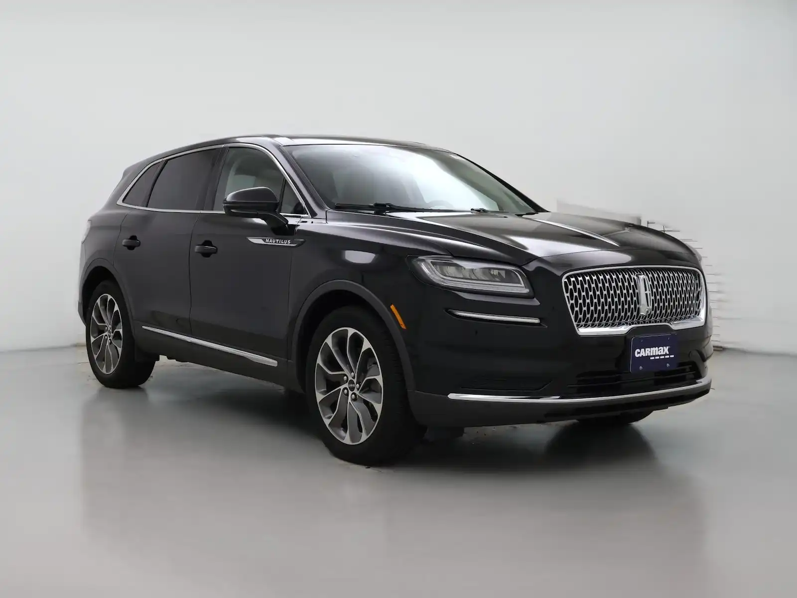 2022 Lincoln Nautilus Reserve AWD's photo