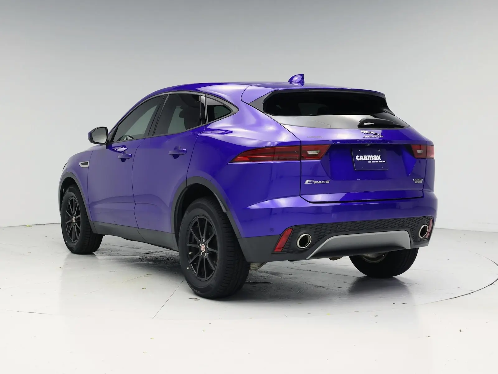 2019 Jaguar E-PACE P250 AWD photo 3
