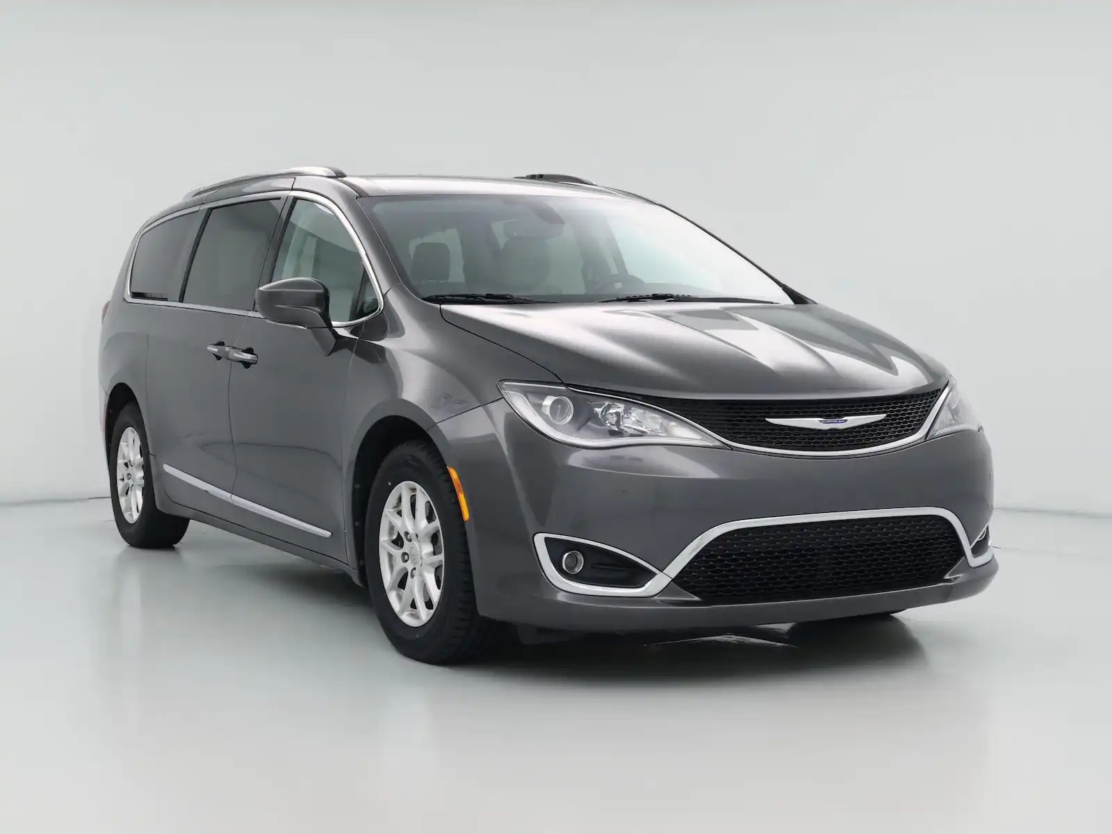 2020 Chrysler Pacifica Touring L's photo