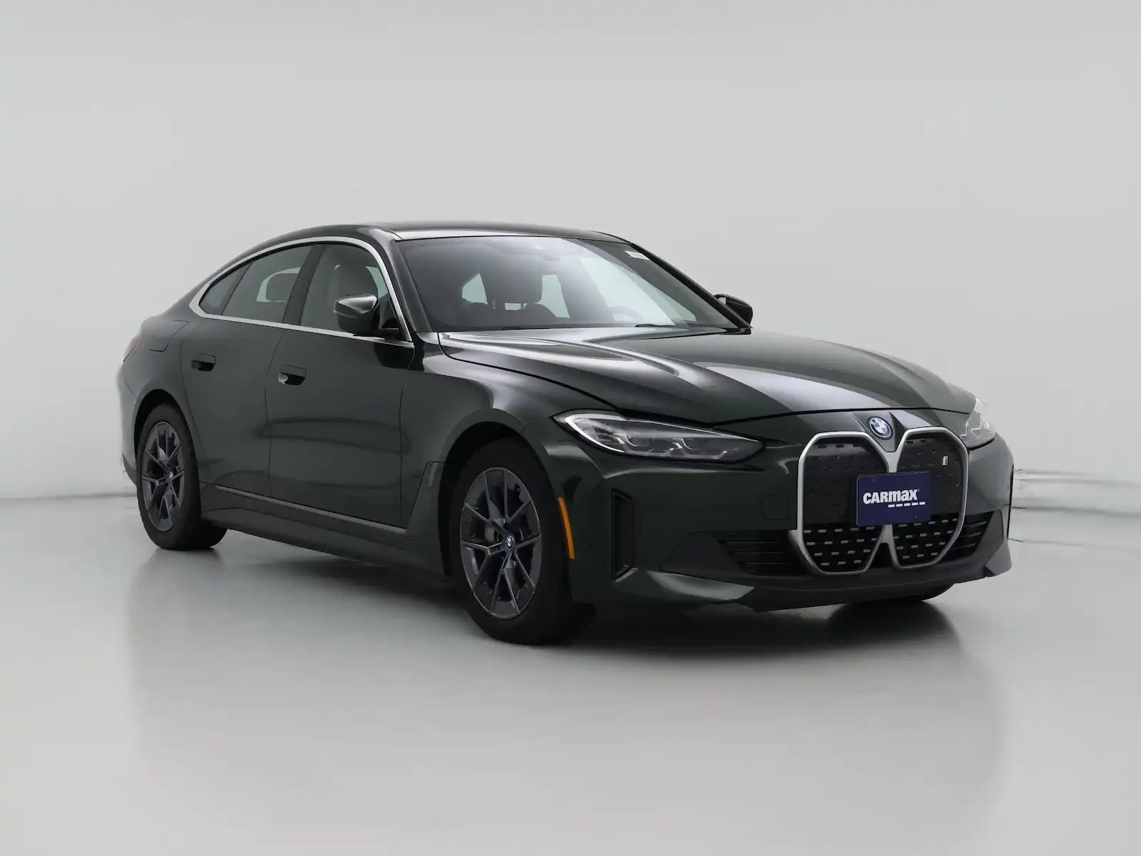 2023 BMW i4 eDrive35's photo