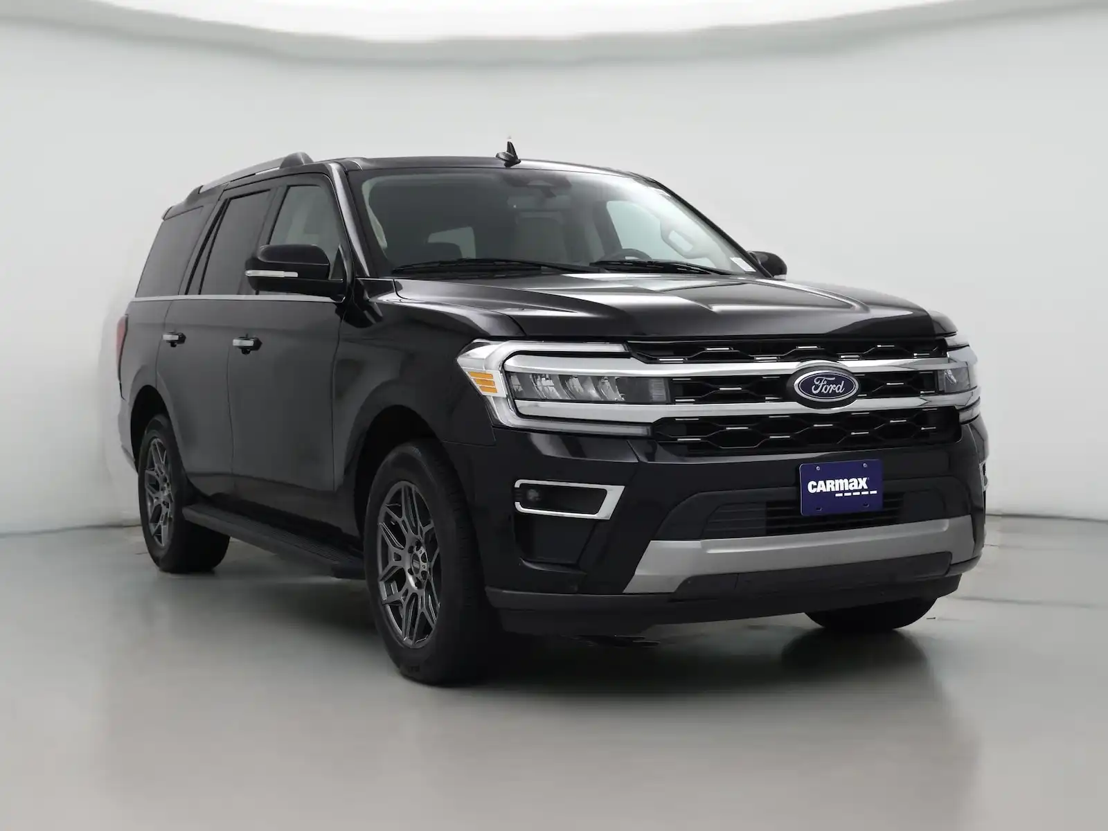 2024 Ford Expedition Limited's photo