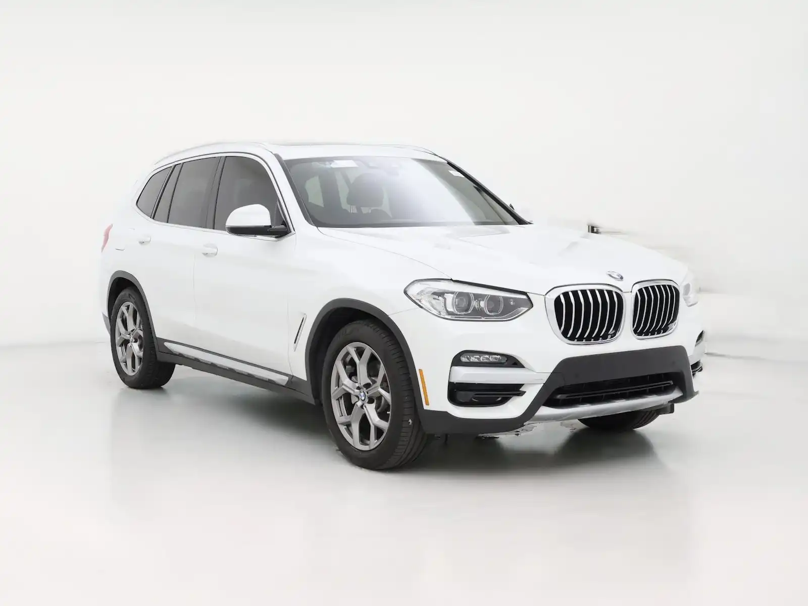 2020 BMW X3 sDrive30i's photo