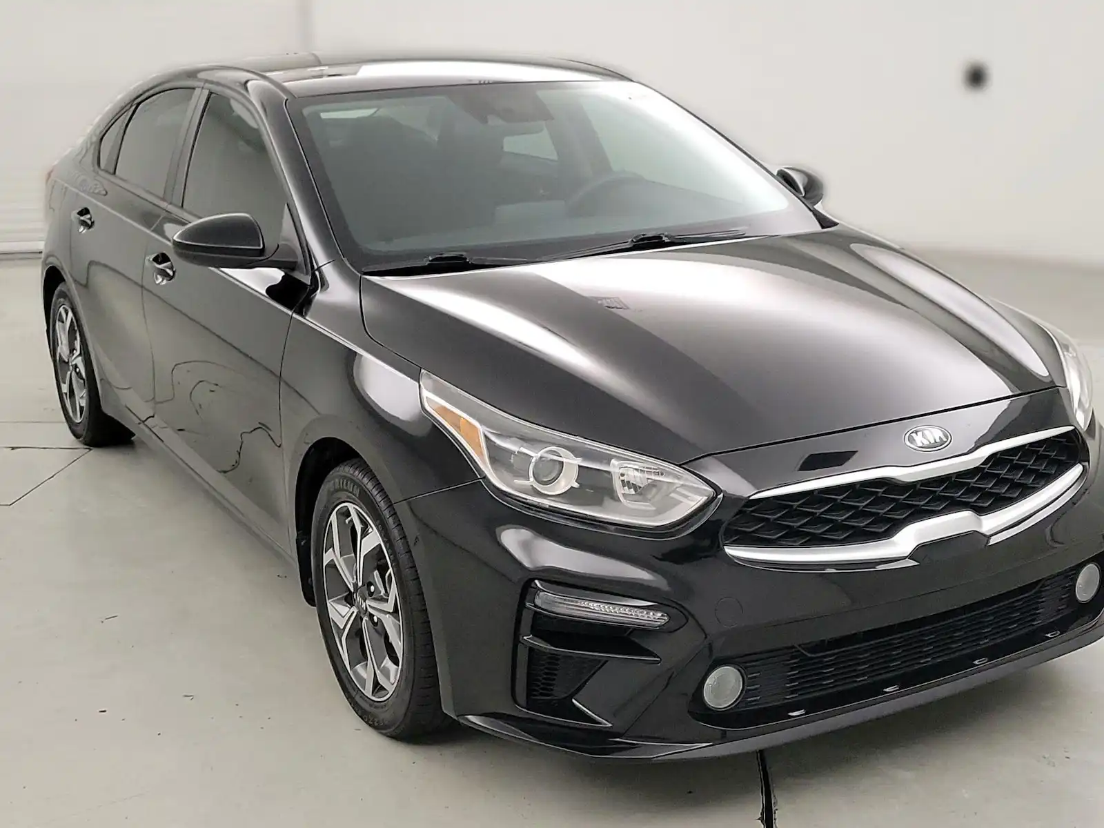 2020 Kia Forte LXS Auto's photo