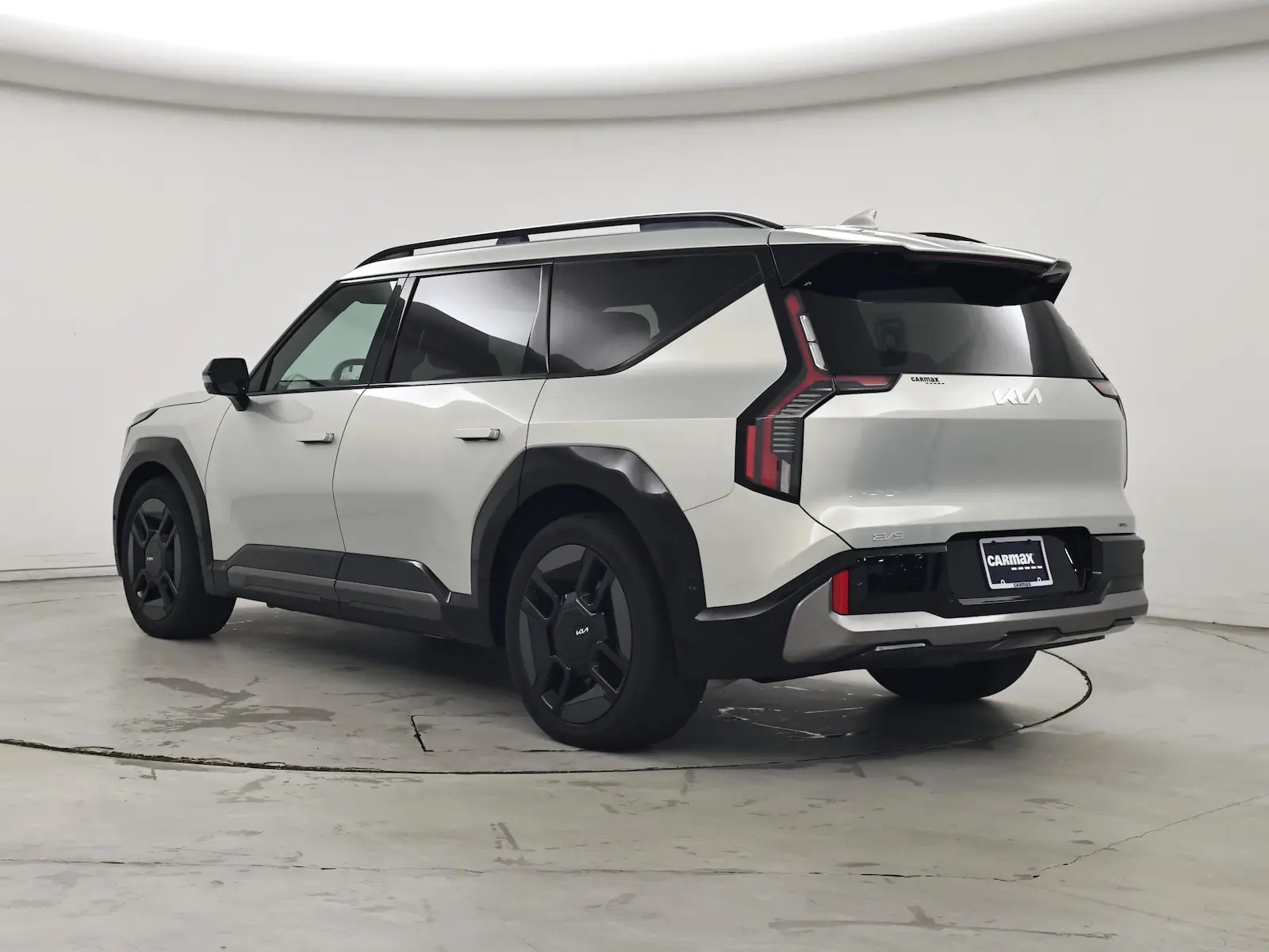 2024 Kia EV9 GT-Line AWD photo 3