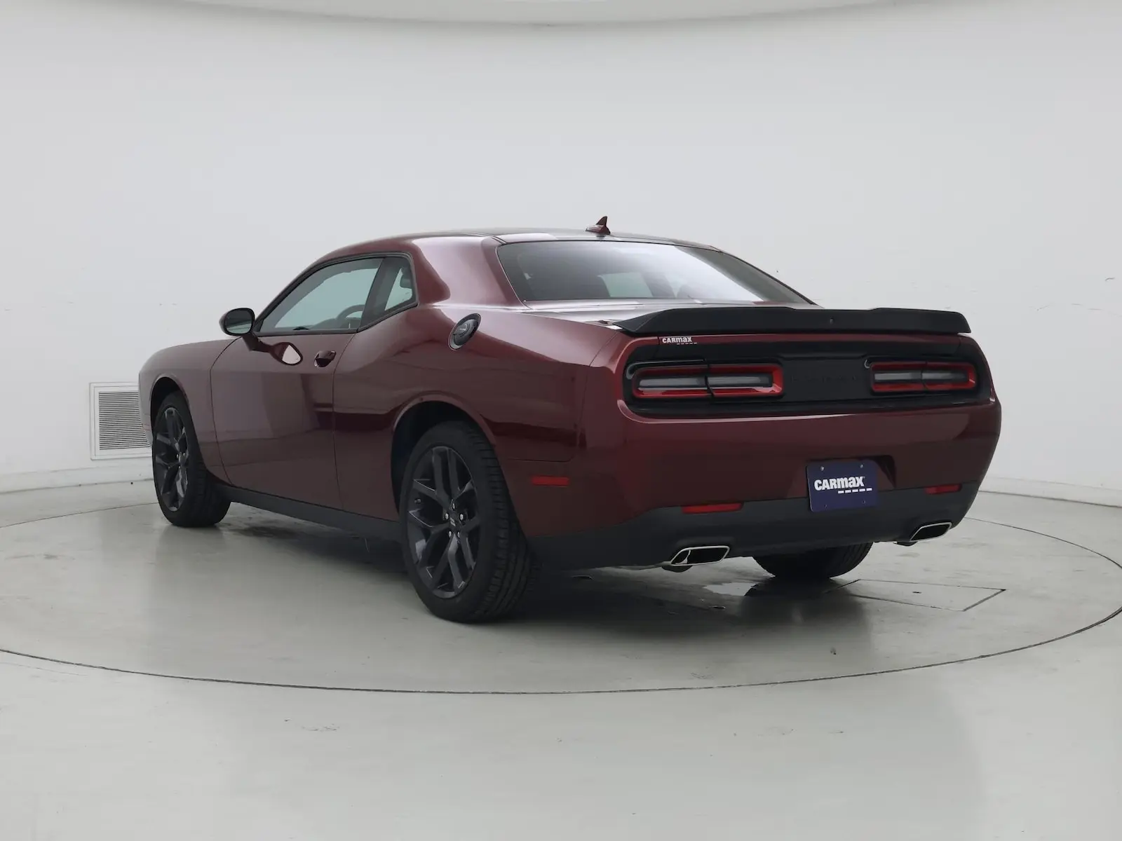 2023 Dodge Challenger SXT Auto photo 3